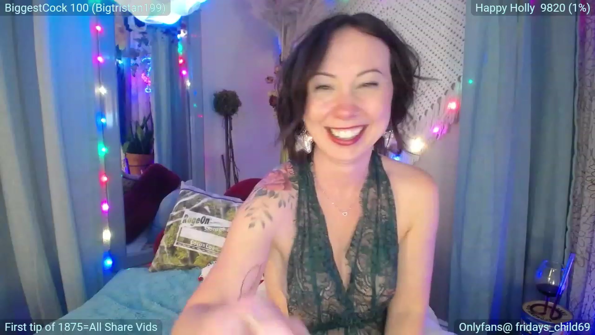 Gallery image thumbnail from Fridays_Child's myfreecams stream on, 03/24/2023, 01:16 image 13 of 20