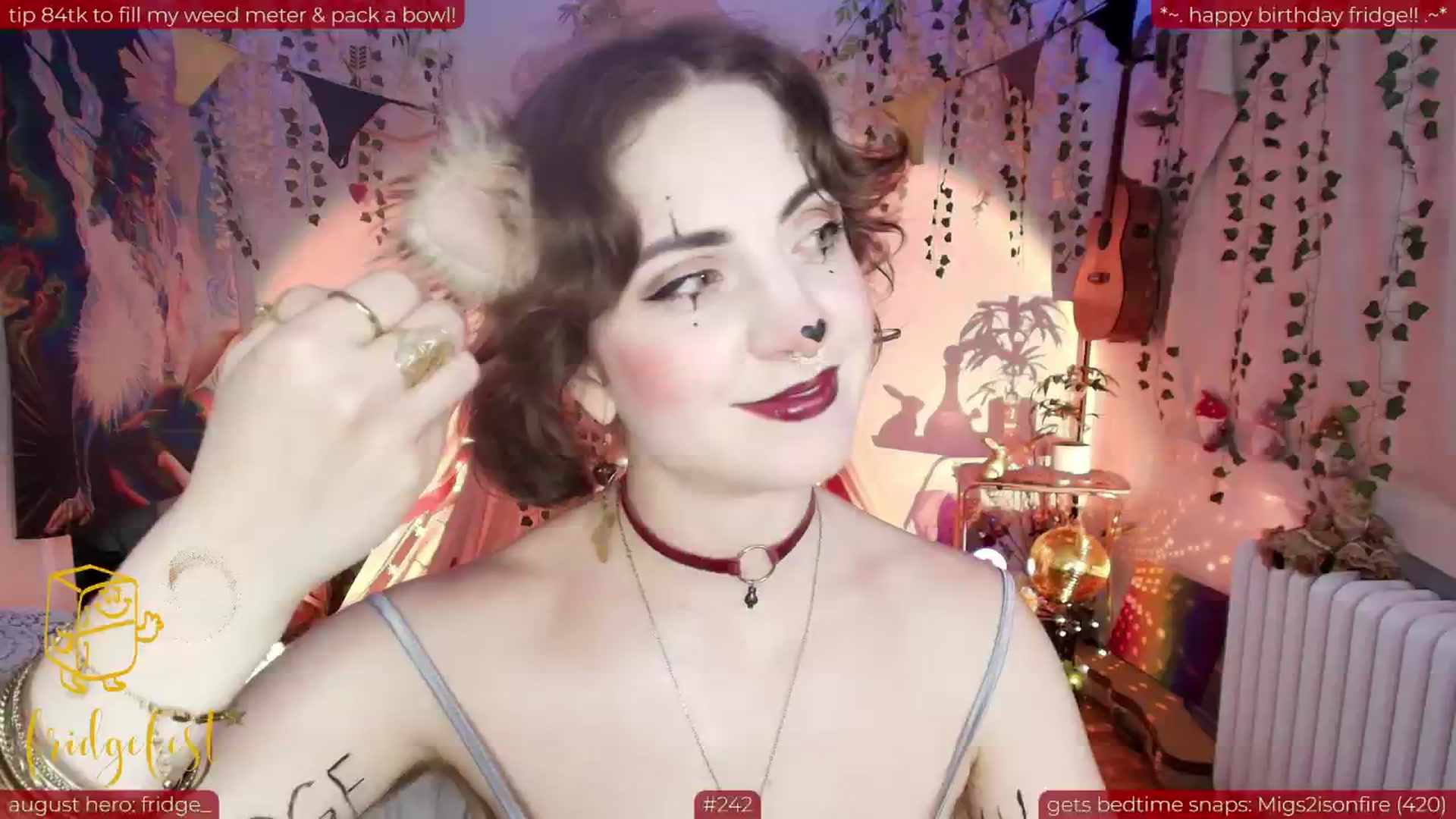 Gallery image thumbnail from Fridge____'s myfreecams stream on, 08/13/2025, 11:07 image 7 of 20