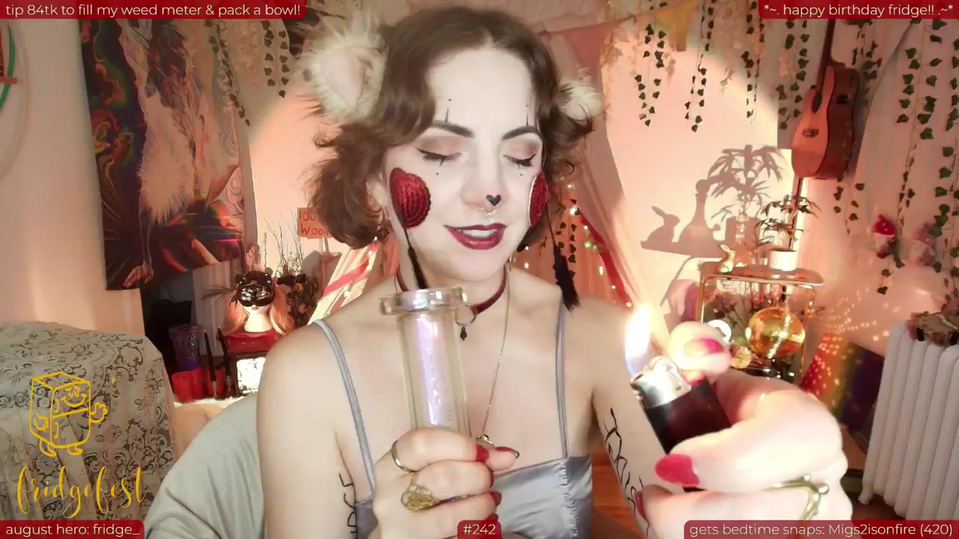 Gallery image thumbnail from Fridge____'s myfreecams stream on, 08/13/2025, 11:07 image 18 of 20