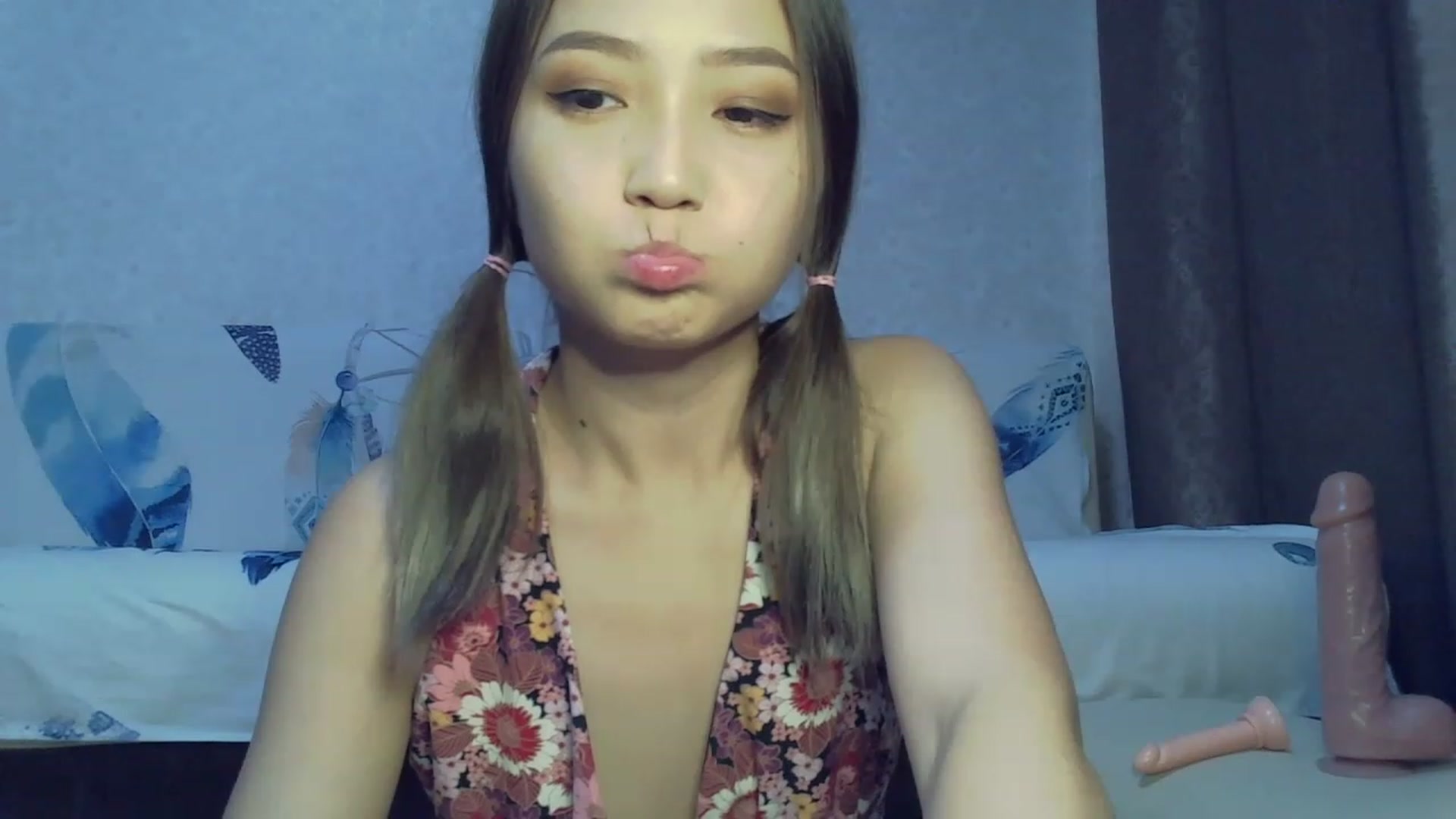 Gallery image thumbnail from Friendly_Ani's myfreecams stream on, 11/24/2022, 10:46 image 20 of 20
