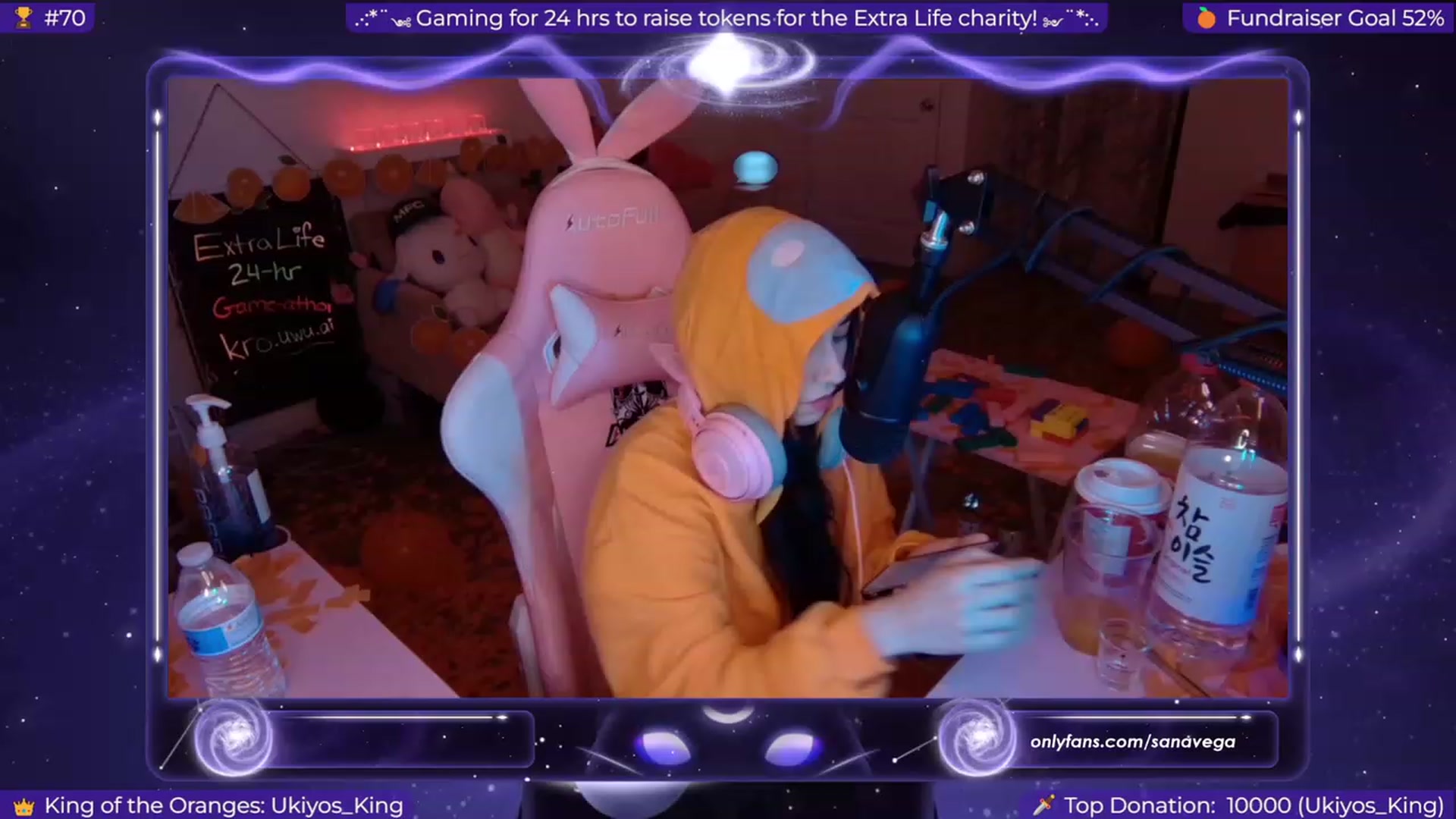 Gallery image thumbnail from FriendsUkiyo's myfreecams stream on, 11/06/2023, 01:47 image 13 of 20