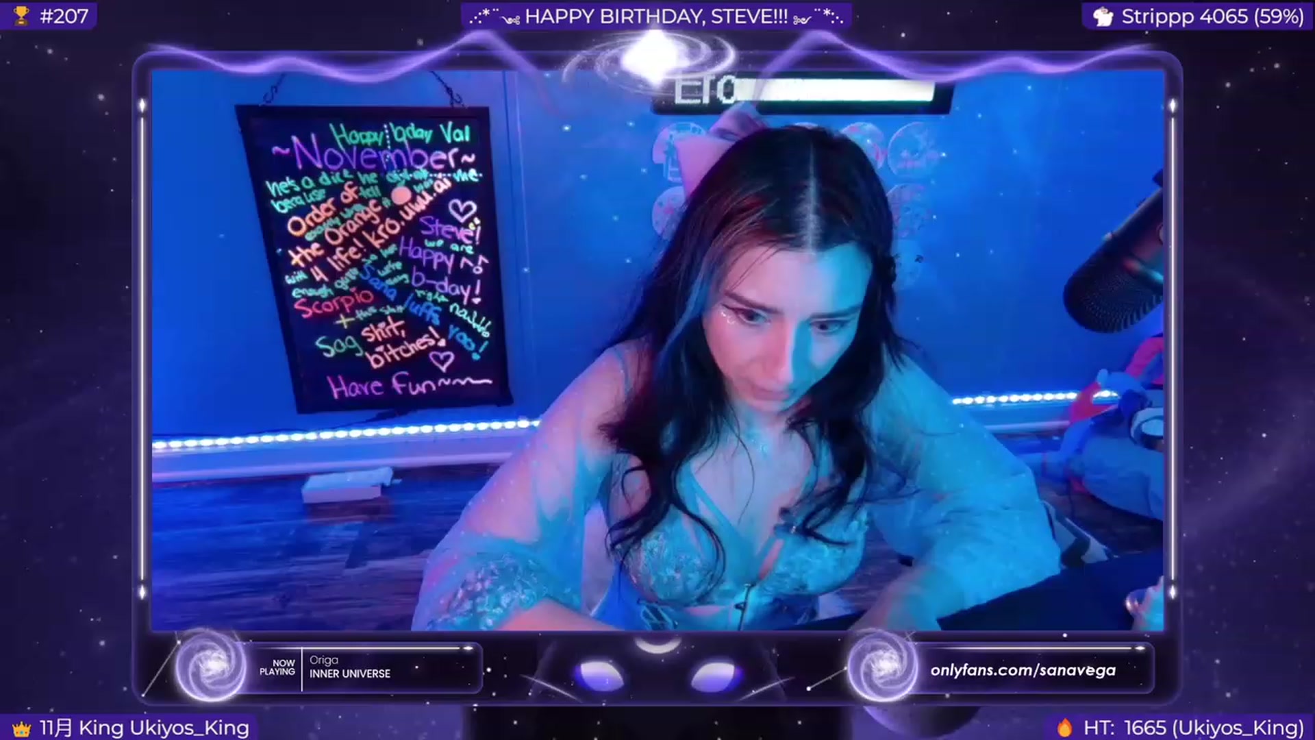 Gallery image thumbnail from FriendsUkiyo's myfreecams stream on, 11/15/2023, 08:25 image 19 of 20