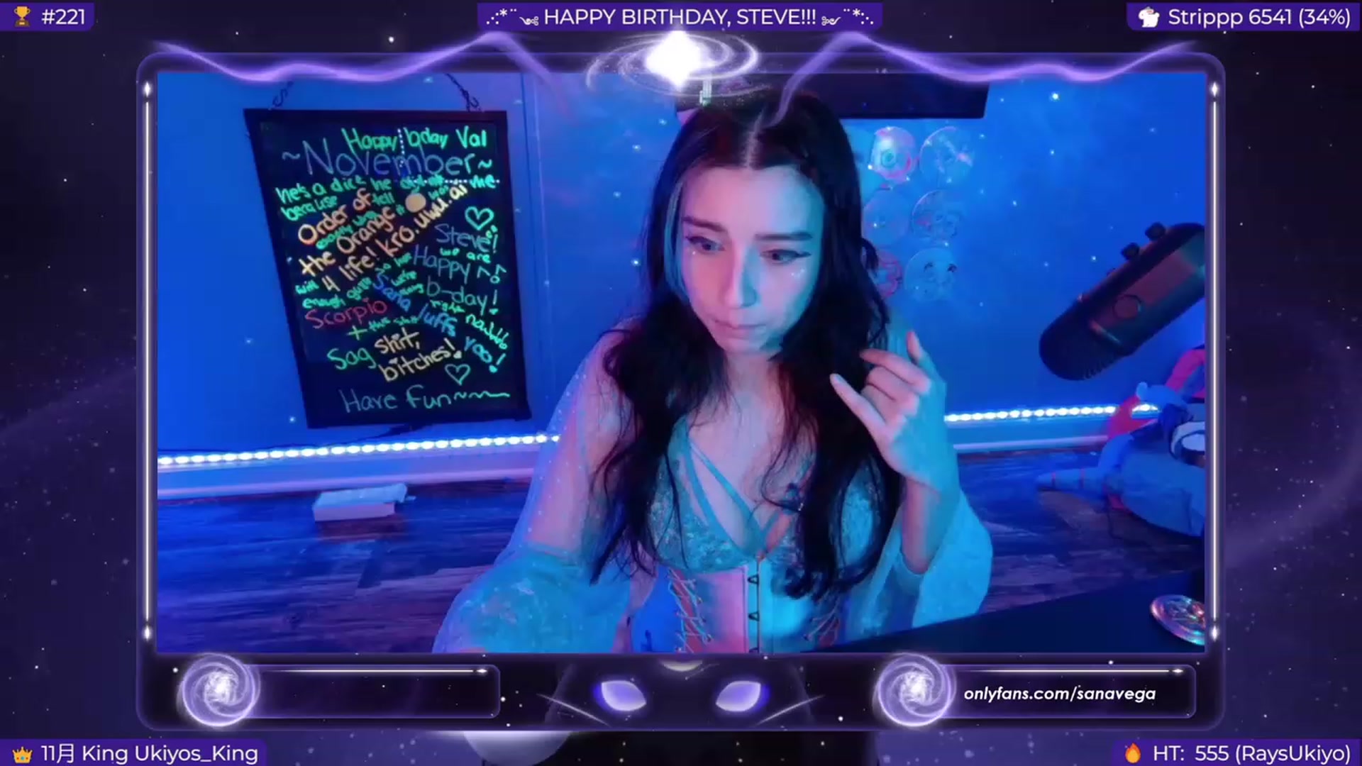 Gallery image thumbnail from FriendsUkiyo's myfreecams stream on, 11/15/2023, 08:25 image 12 of 20