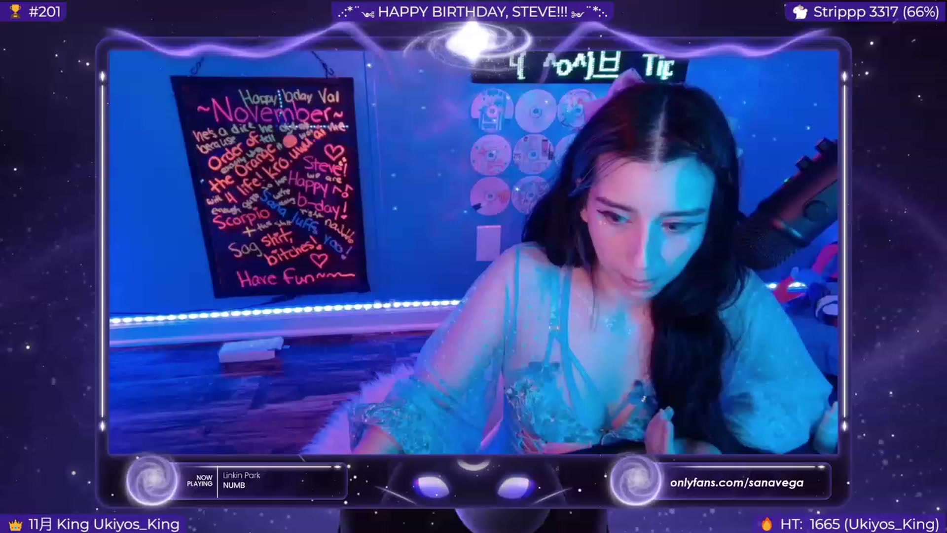 Gallery image thumbnail from FriendsUkiyo's myfreecams stream on, 11/15/2023, 10:45 image 7 of 20