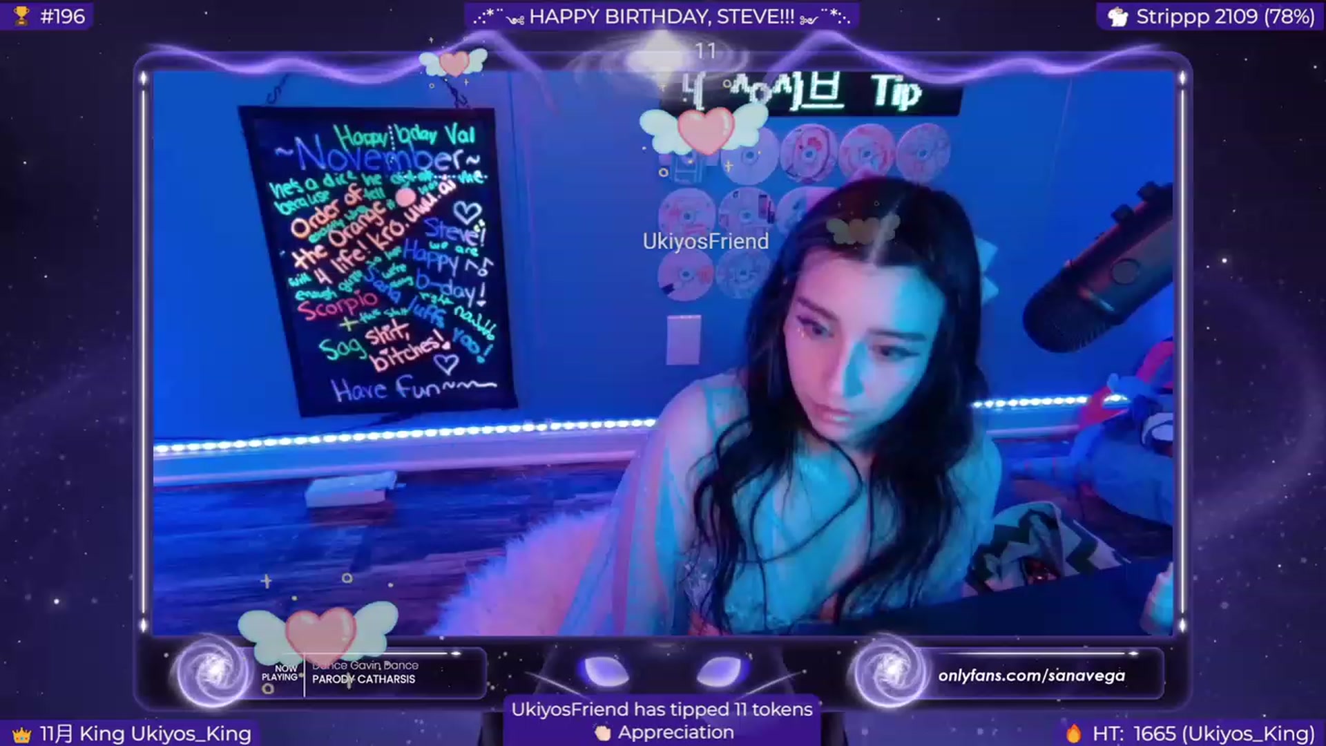 Gallery image thumbnail from FriendsUkiyo's myfreecams stream on, 11/15/2023, 10:45 image 14 of 20