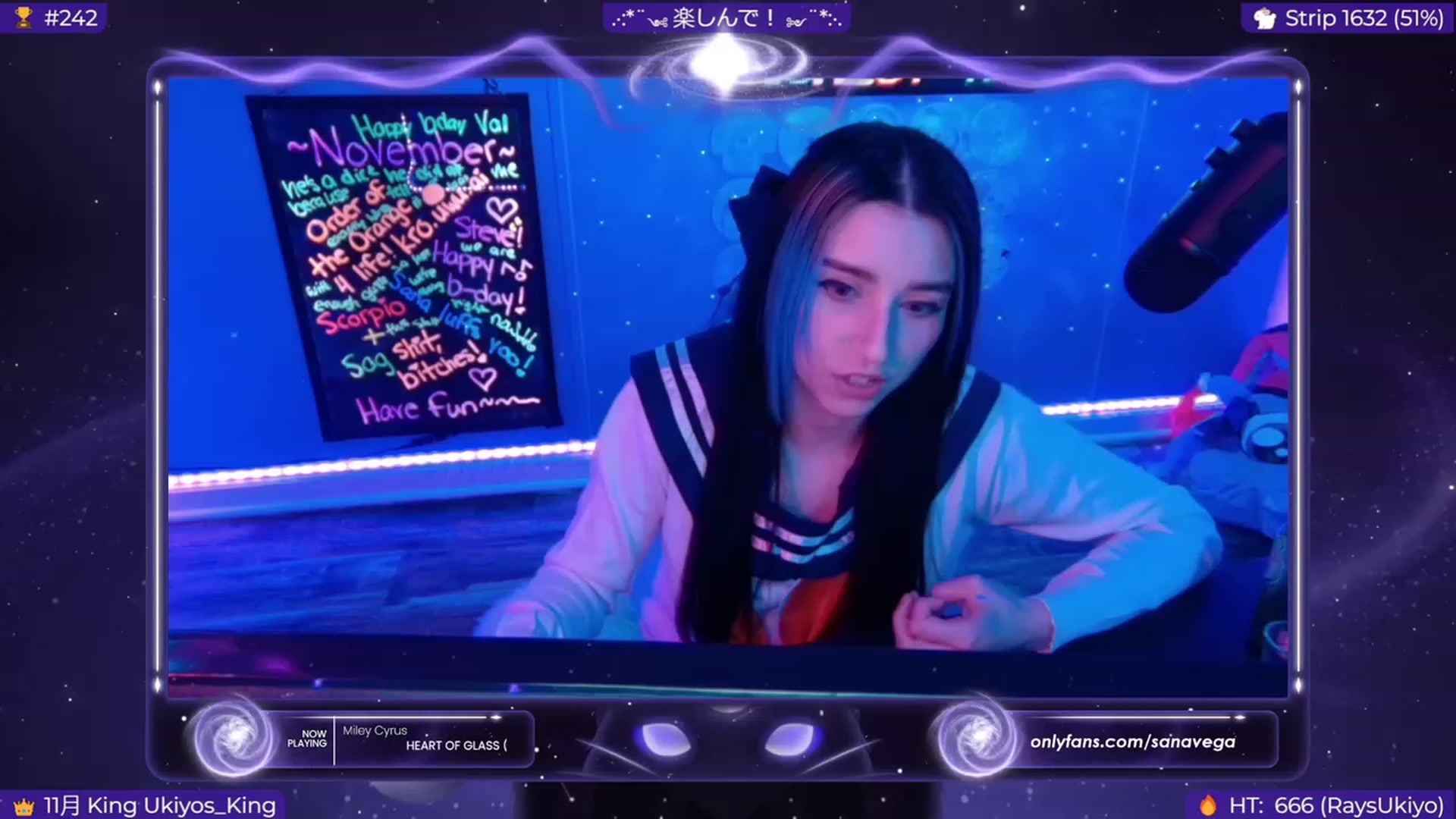 Gallery image thumbnail from FriendsUkiyo's myfreecams stream on, 11/19/2023, 08:52 image 8 of 20