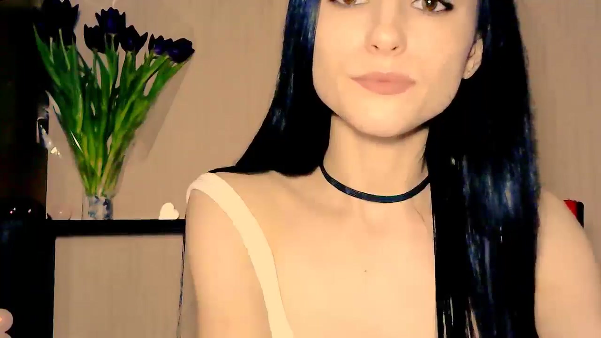 Gallery image thumbnail from Frioninny's myfreecams stream on, 03/08/2026, 20:37 image 16 of 20