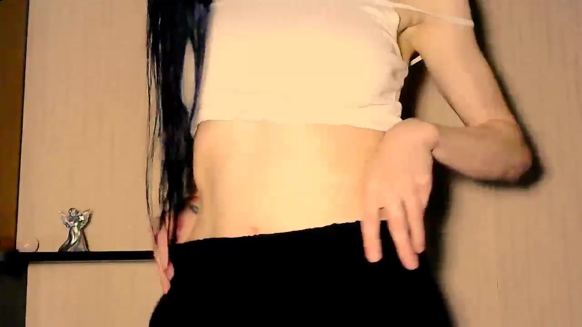 Gallery image thumbnail from Frioninny's myfreecams stream on, 03/13/2026, 19:50 image 17 of 20