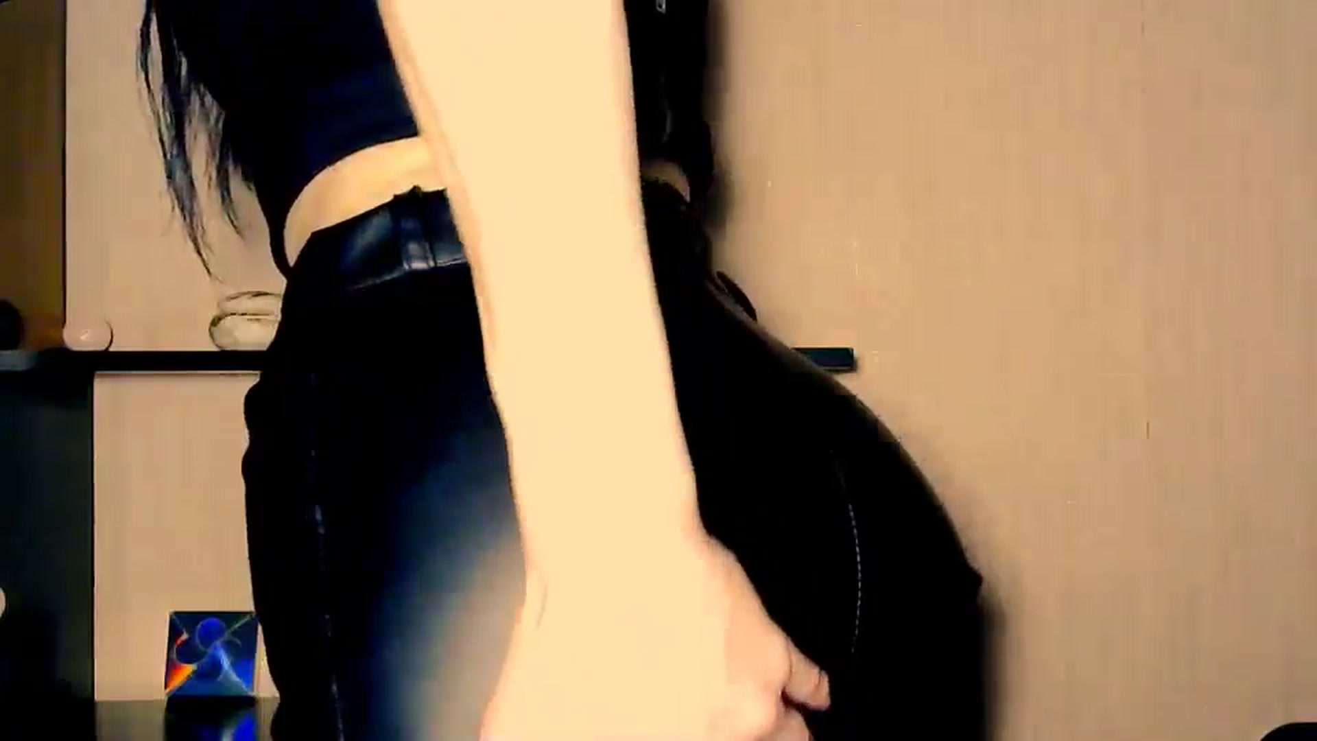 Gallery image thumbnail from Frioninny's myfreecams stream on, 03/14/2026, 21:25 image 17 of 20