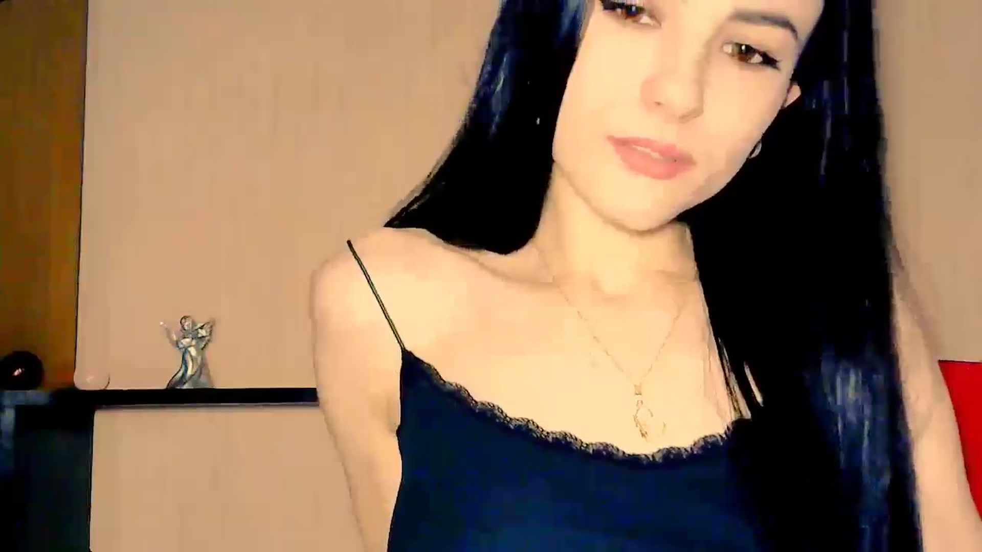 Gallery image thumbnail from Frioninny's myfreecams stream on, 03/15/2026, 18:25 image 10 of 20
