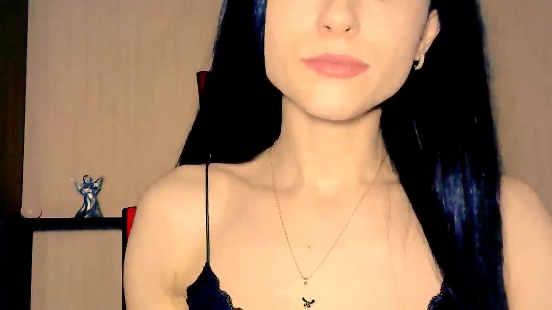 Gallery image thumbnail from Frioninny's myfreecams stream on, 03/15/2026, 19:52 image 16 of 20
