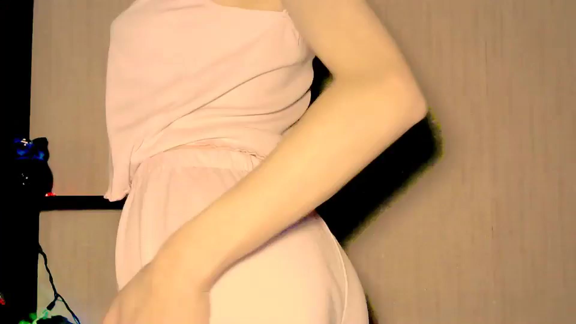 Gallery image thumbnail from Frioninny's myfreecams stream on, 03/20/2026, 19:40 image 1 of 20