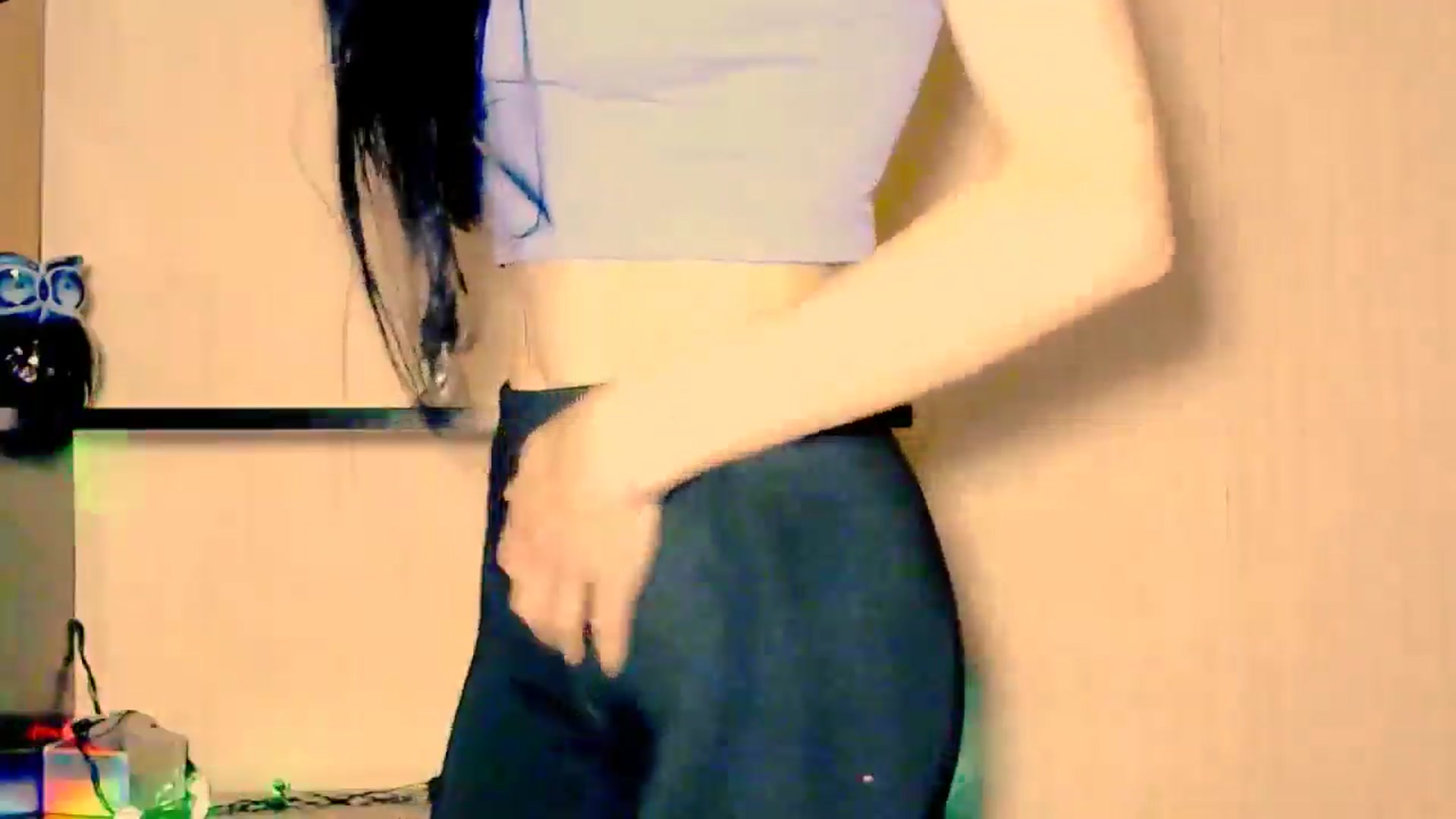Gallery image thumbnail from Frioninny's myfreecams stream on, 03/21/2026, 21:43 image 4 of 20