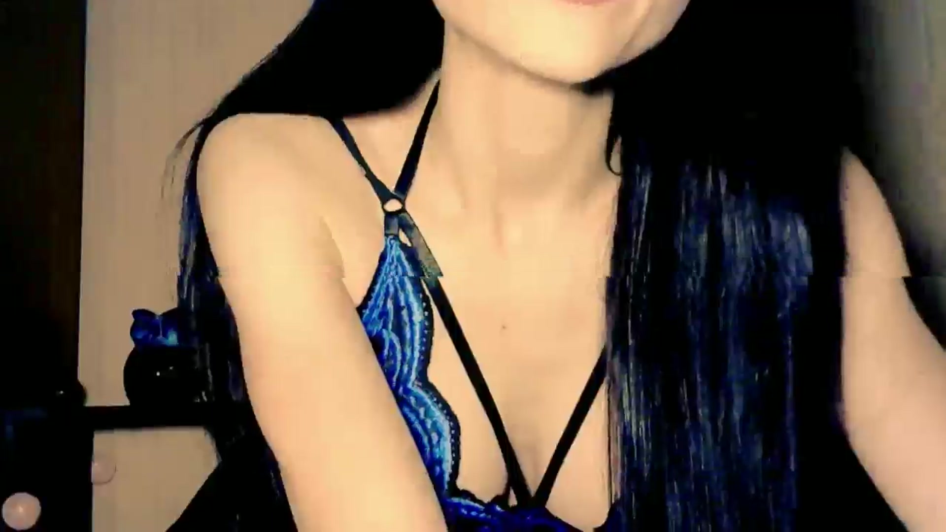 Gallery image thumbnail from Frioninny's myfreecams stream on, 03/24/2026, 18:57 image 3 of 20
