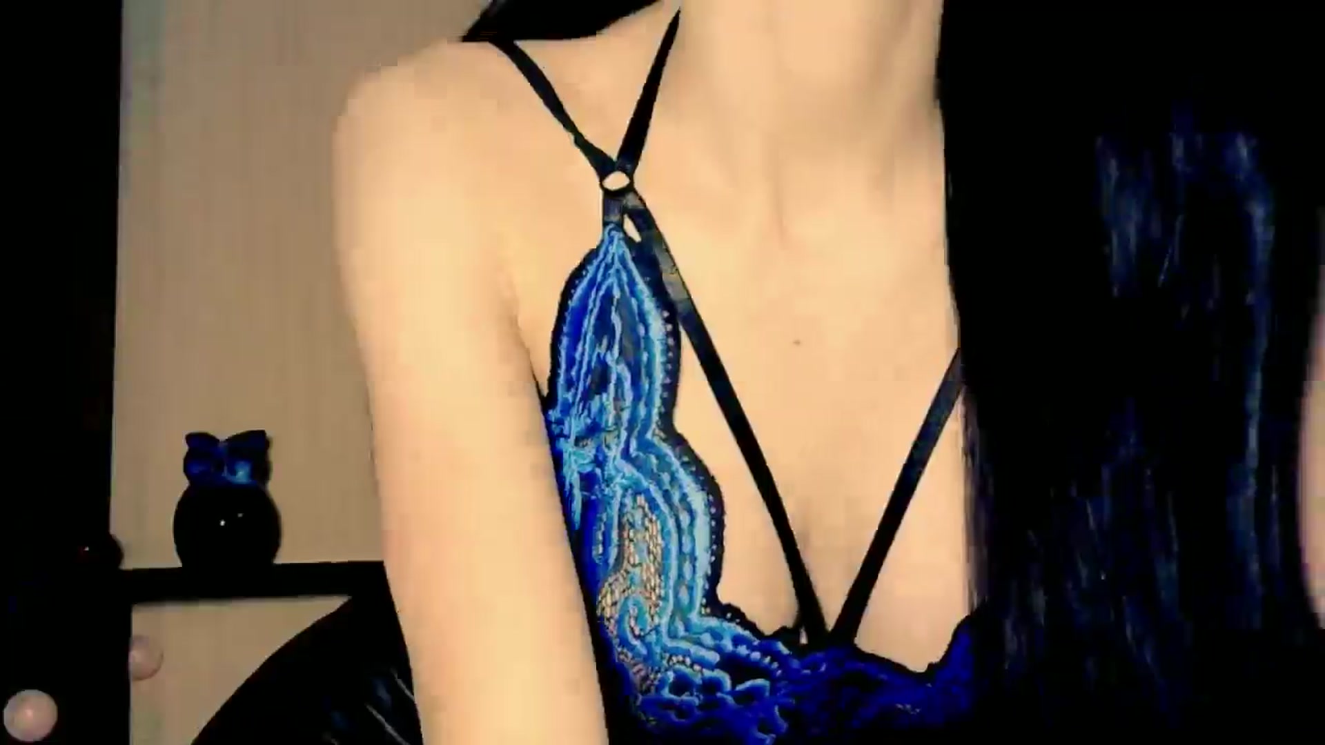 Gallery image thumbnail from Frioninny's myfreecams stream on, 03/24/2026, 18:57 image 5 of 20