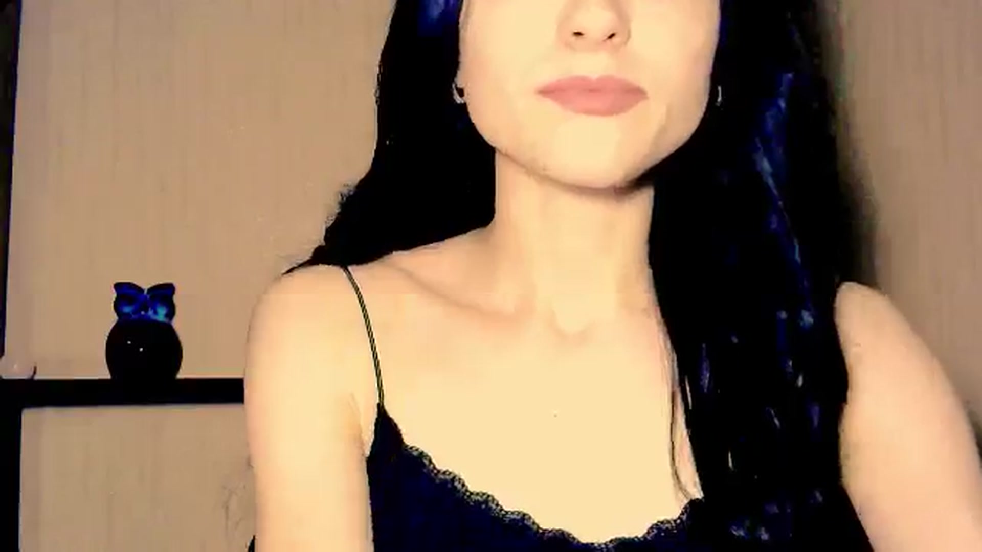 Gallery image thumbnail from Frioninny's myfreecams stream on, 03/29/2026, 20:59 image 19 of 20
