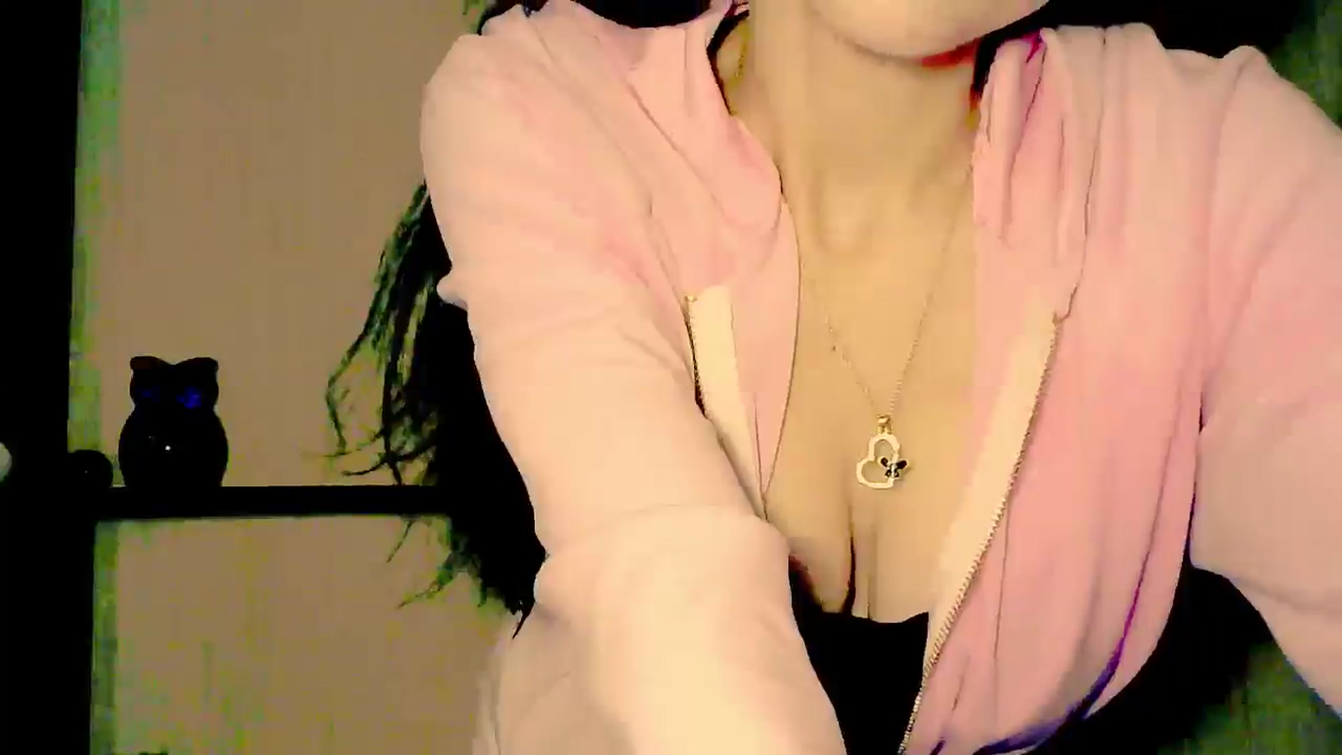 Gallery image thumbnail from Frioninny's myfreecams stream on, 04/10/2026, 20:53 image 8 of 20