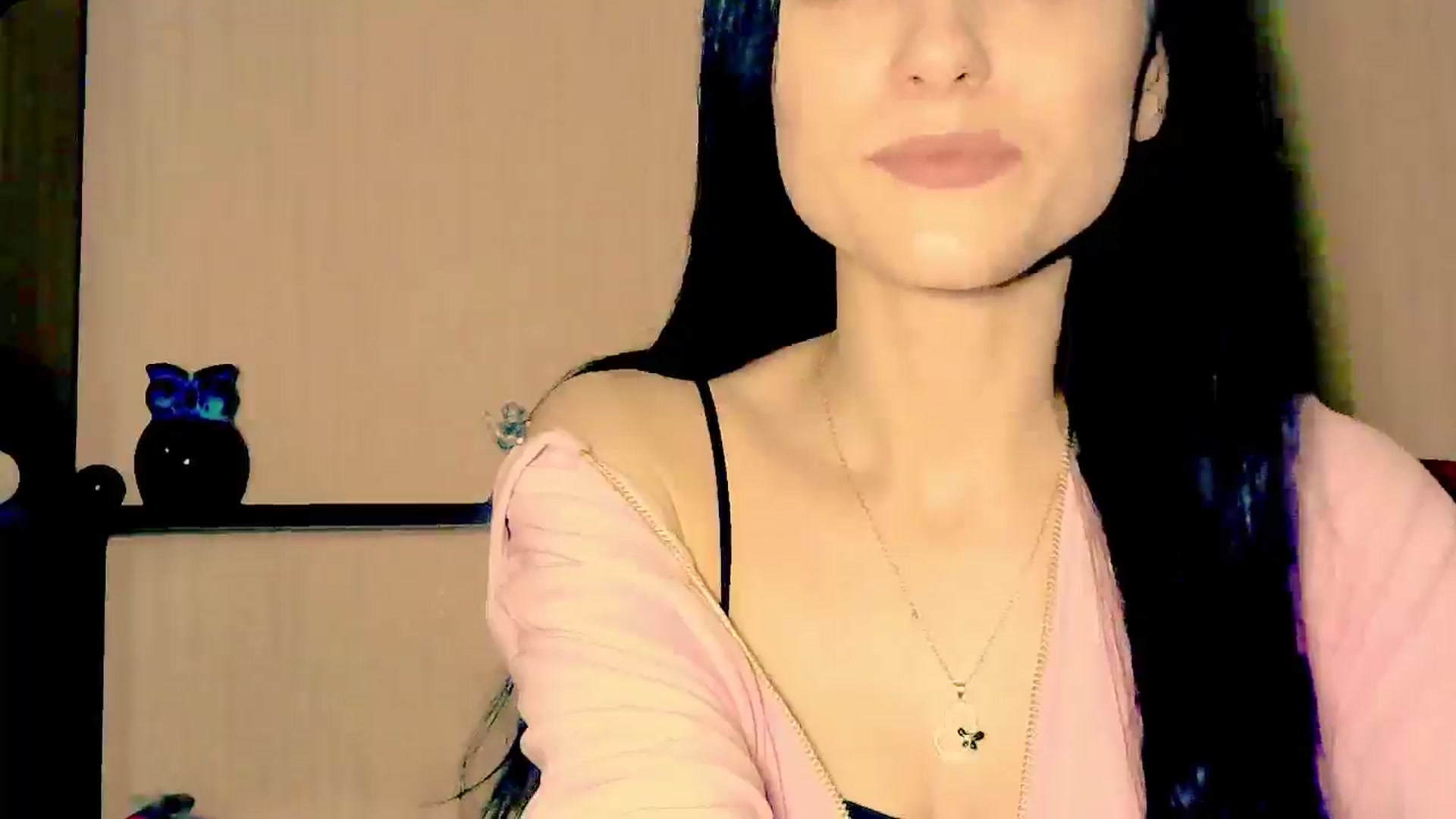 Gallery image thumbnail from Frioninny's myfreecams stream on, 04/10/2026, 20:53 image 4 of 20