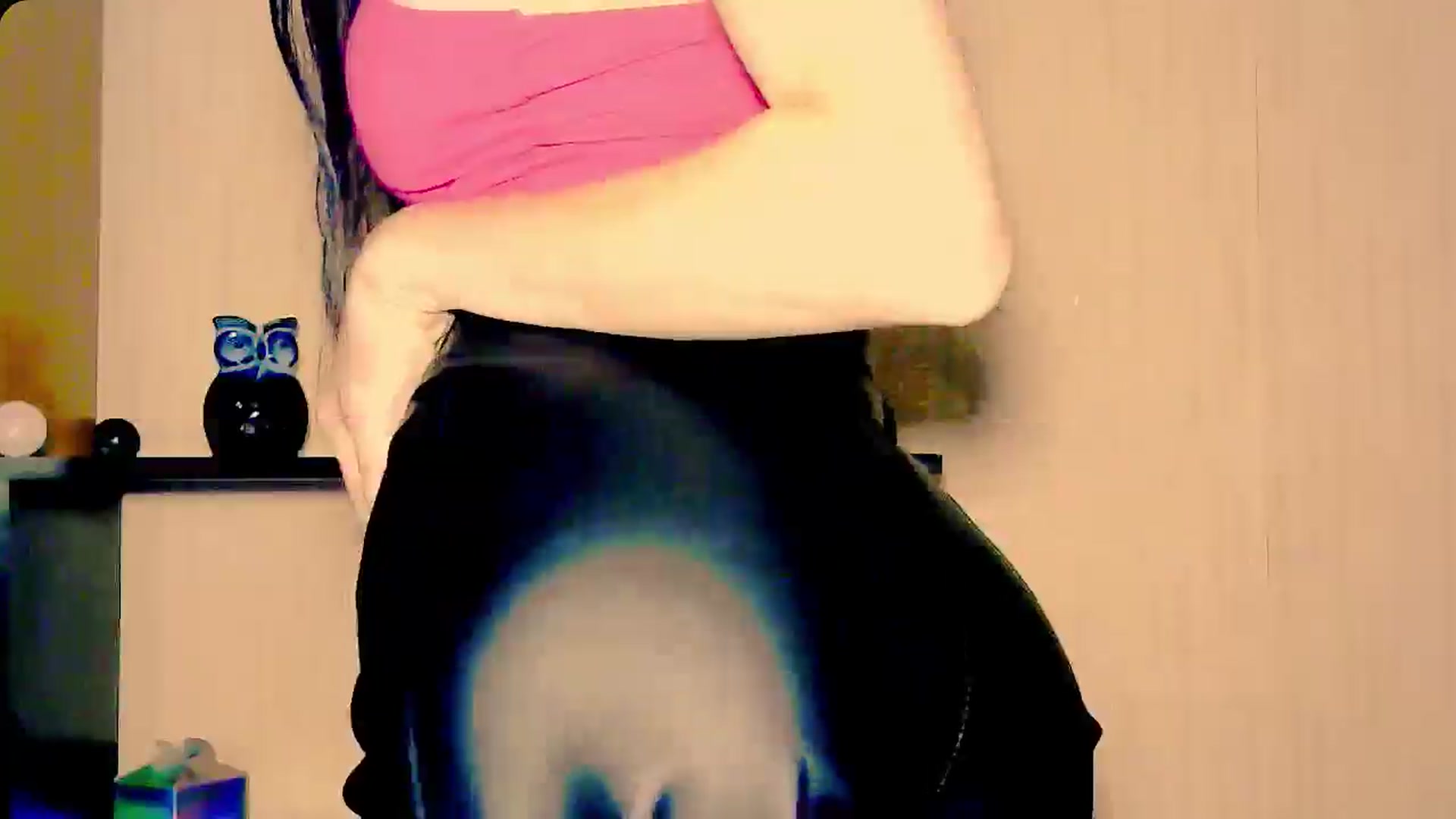 Gallery image thumbnail from Frioninny's myfreecams stream on, 04/12/2026, 19:44 image 6 of 20
