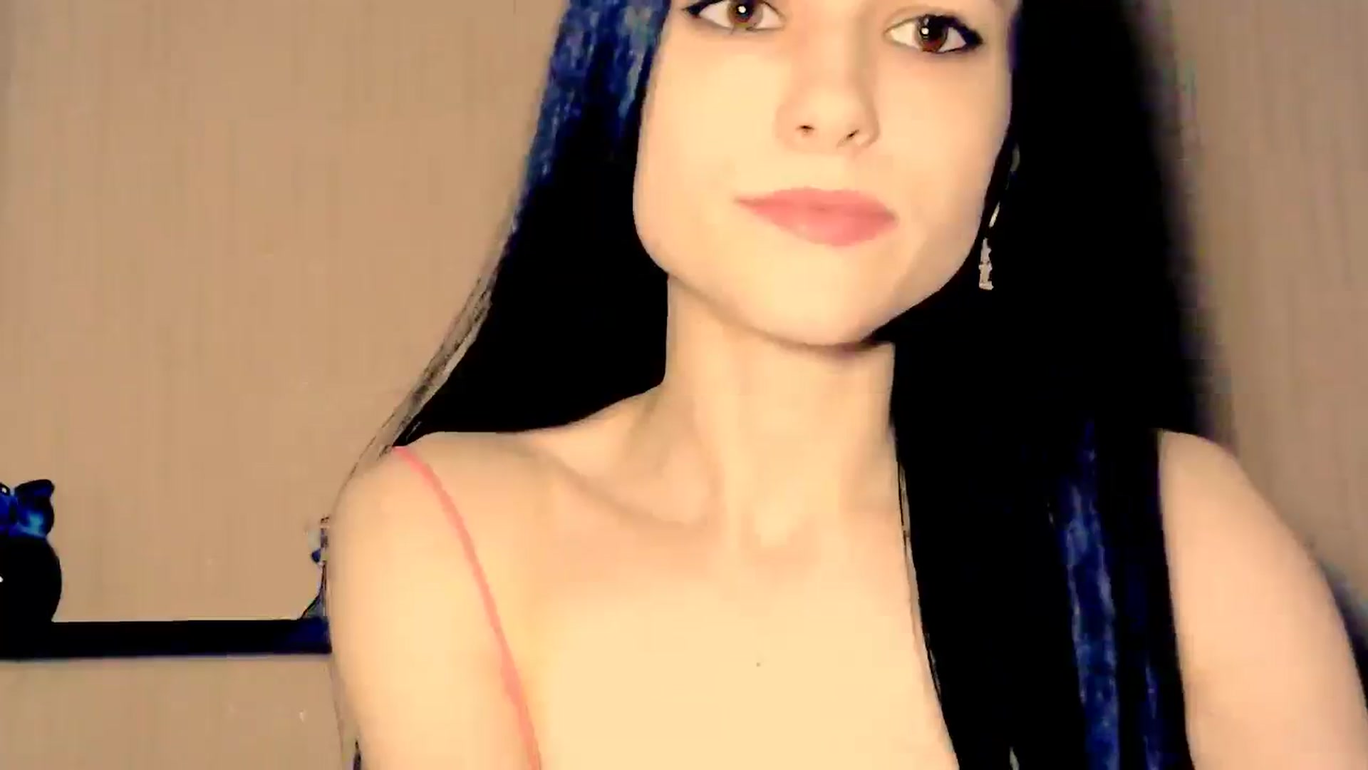 Gallery image thumbnail from Frioninny's myfreecams stream on, 04/29/2026, 20:56 image 6 of 20