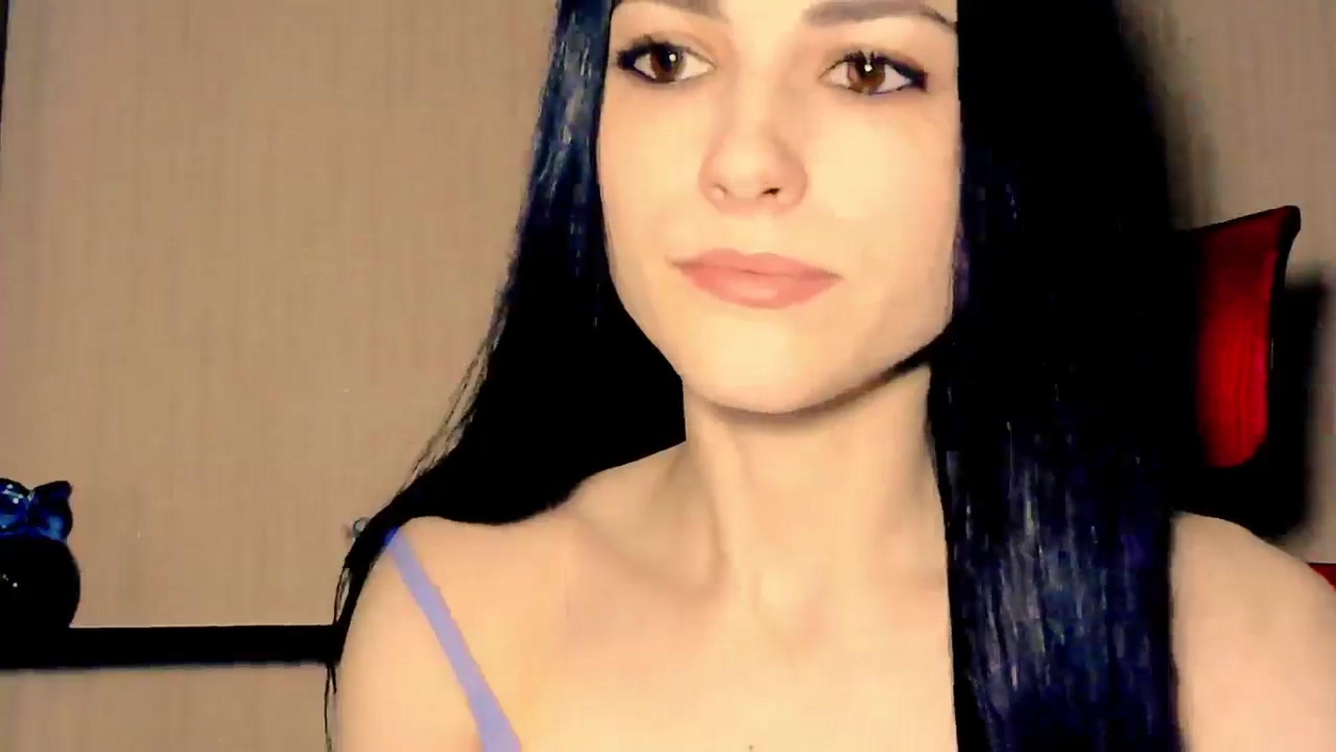 Gallery image thumbnail from Frioninny's myfreecams stream on, 04/30/2026, 20:33 image 10 of 20