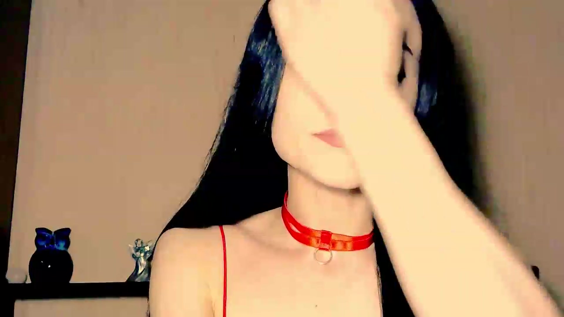 Gallery image thumbnail from Frioninny's myfreecams stream on, 05/22/2026, 19:24 image 12 of 20