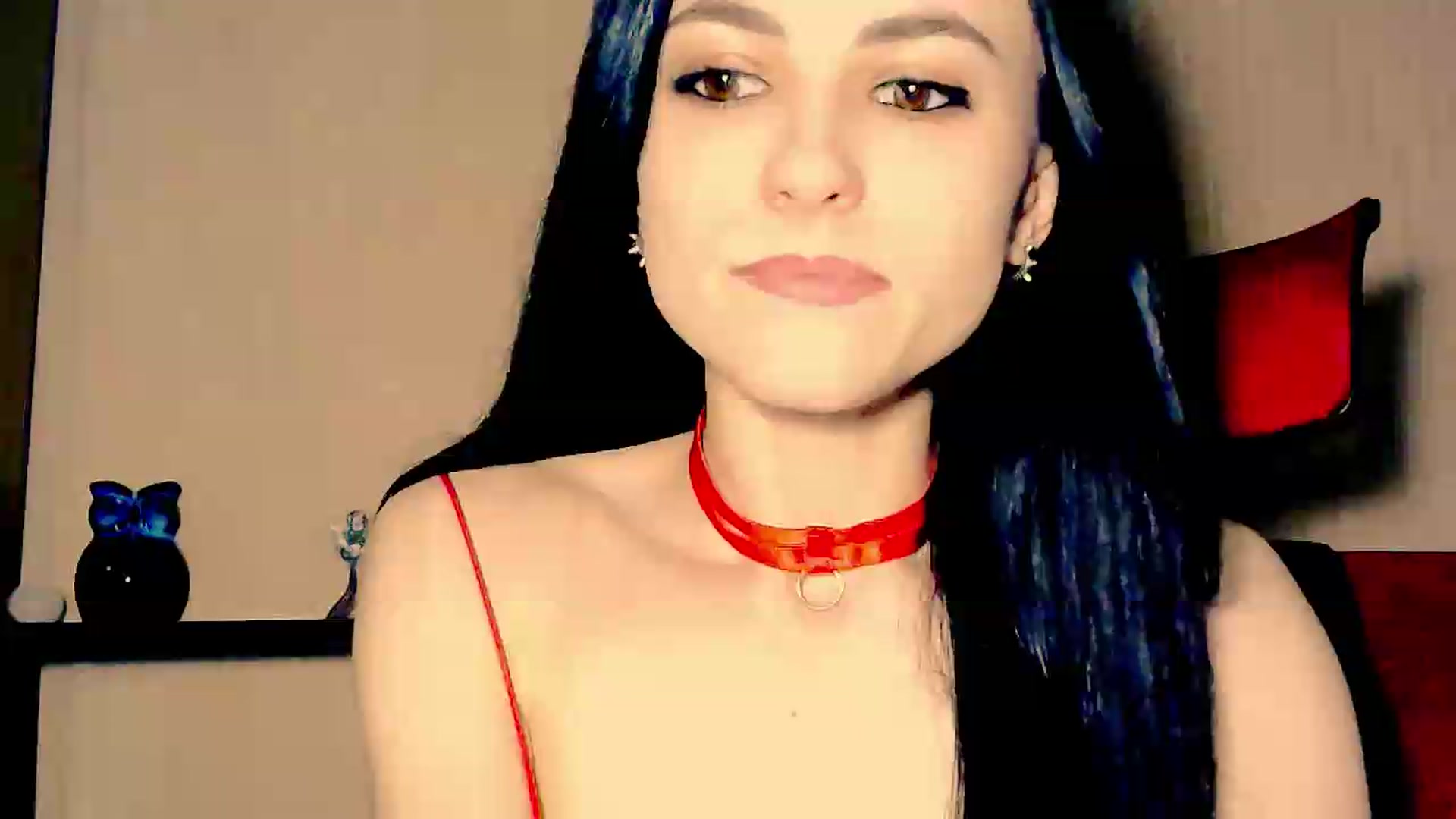 Gallery image thumbnail from Frioninny's myfreecams stream on, 05/22/2026, 22:37 image 12 of 20