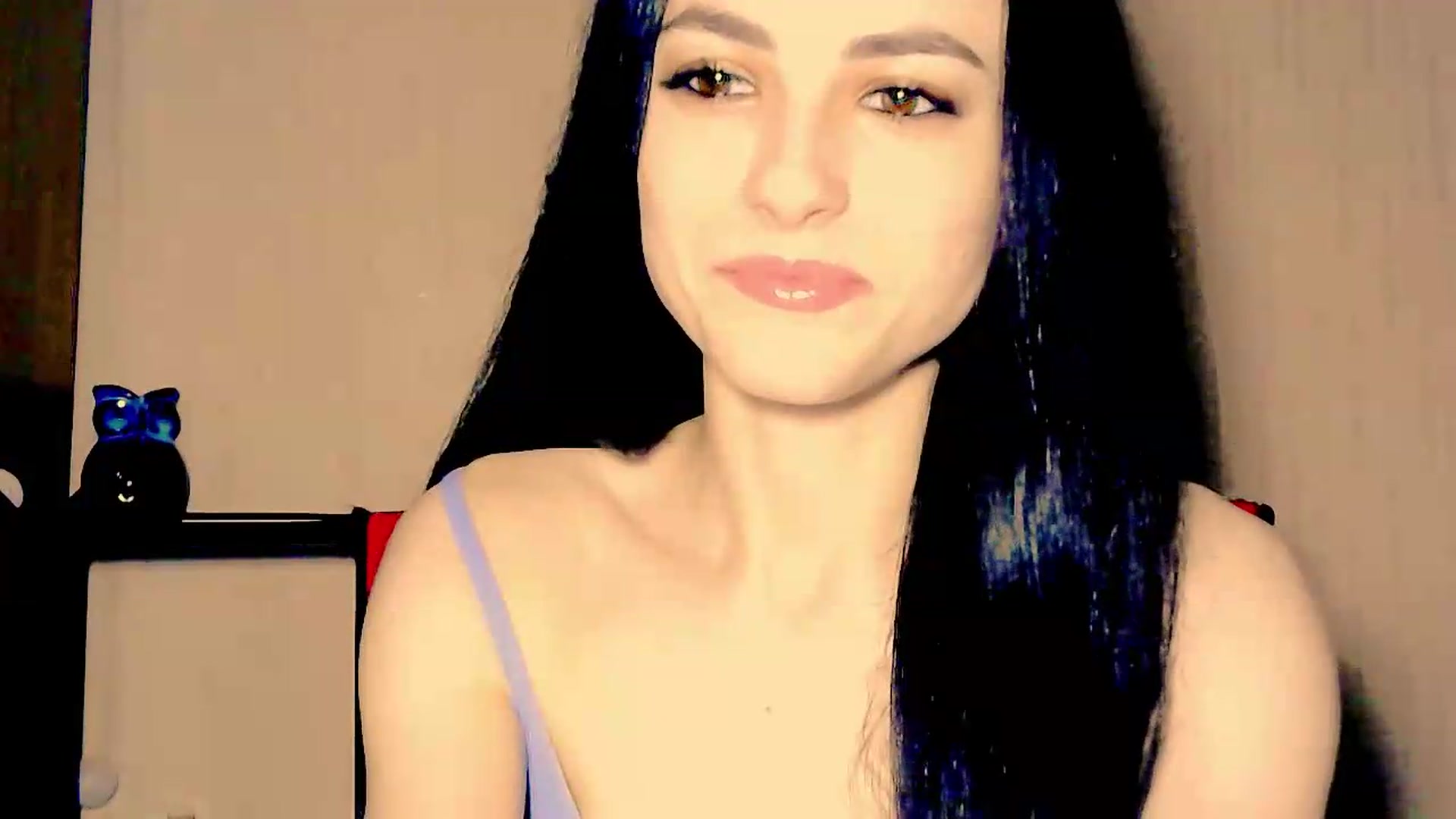 Gallery image thumbnail from Frioninny's myfreecams stream on, 06/13/2026, 22:01 image 11 of 20