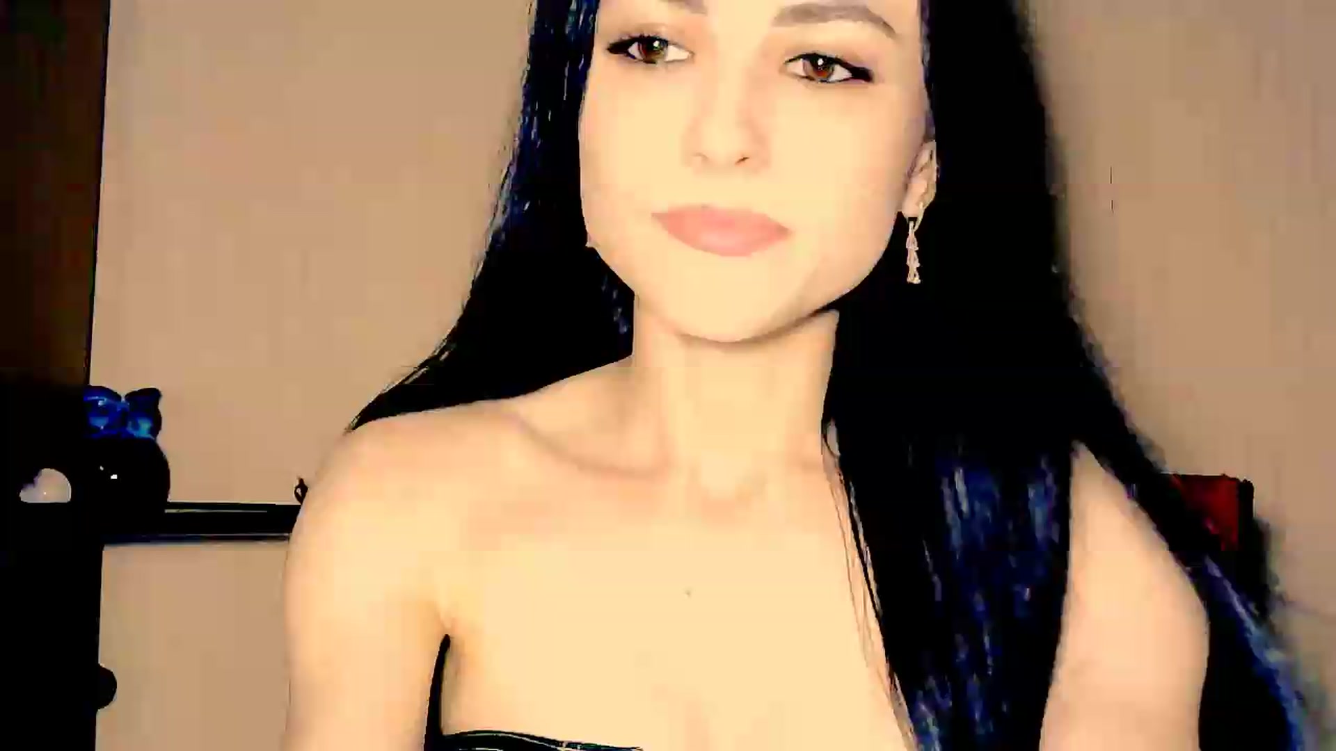 Gallery image thumbnail from Frioninny's myfreecams stream on, 06/25/2026, 20:06 image 15 of 20