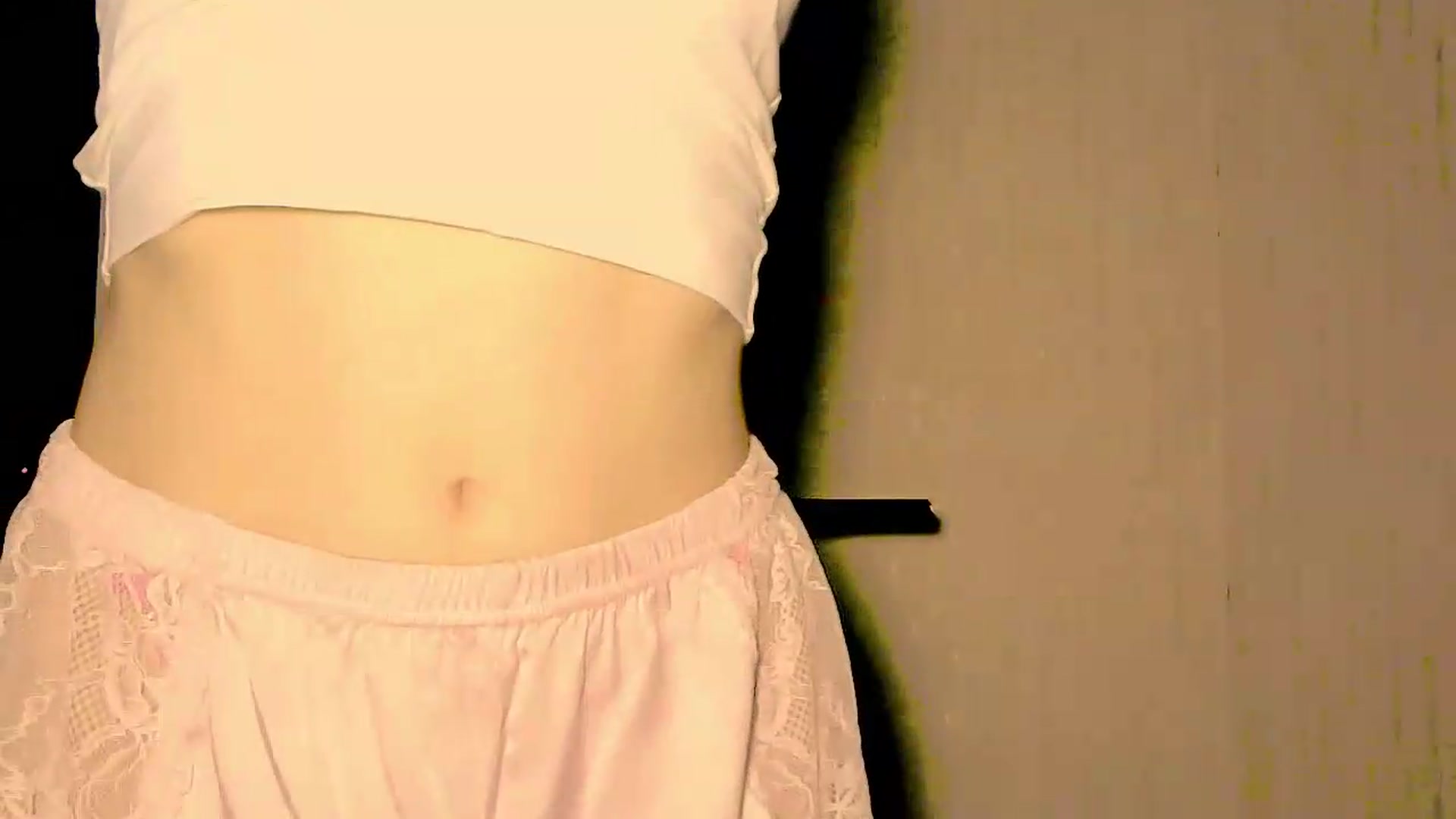 Gallery image thumbnail from Frioninny's myfreecams stream on, 07/04/2026, 18:31 image 4 of 20