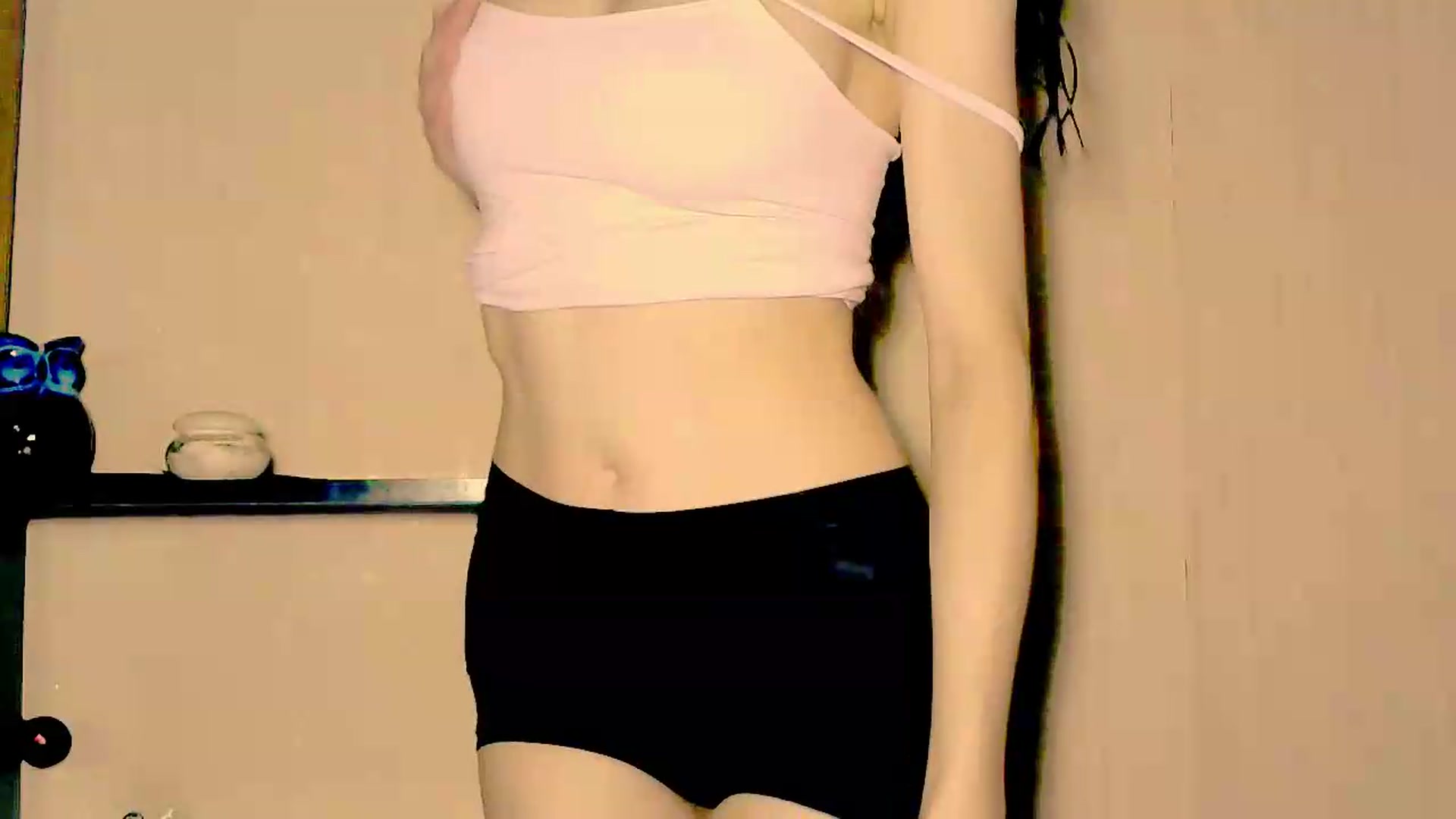 Gallery image thumbnail from Frioninny's myfreecams stream on, 07/11/2026, 17:53 image 11 of 20