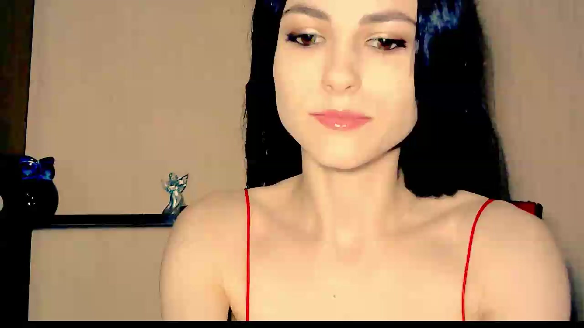 Gallery image thumbnail from Frioninny's myfreecams stream on, 07/17/2026, 20:46 image 4 of 20