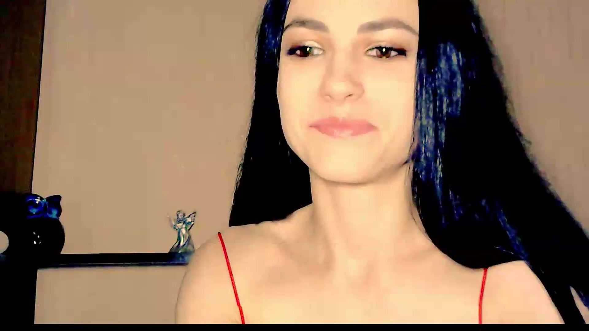 Gallery image thumbnail from Frioninny's myfreecams stream on, 07/17/2026, 21:31 image 9 of 20