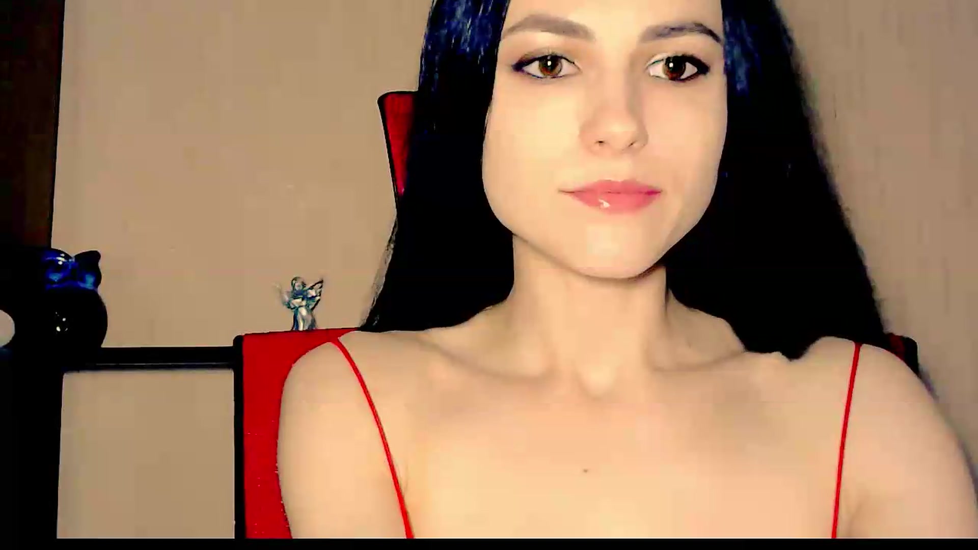 Gallery image thumbnail from Frioninny's myfreecams stream on, 07/17/2026, 22:16 image 13 of 20