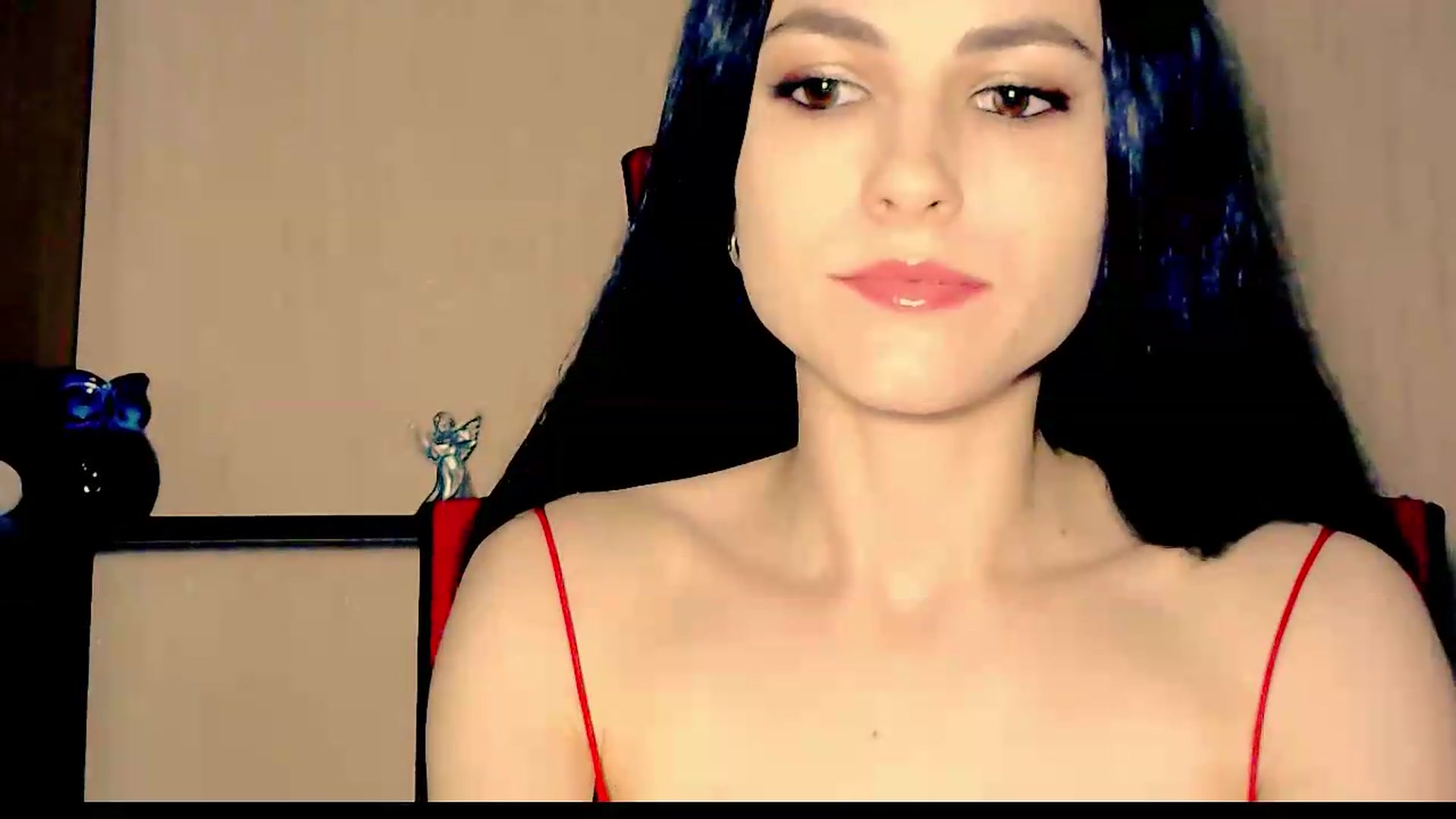 Gallery image thumbnail from Frioninny's myfreecams stream on, 07/17/2026, 22:16 image 3 of 20