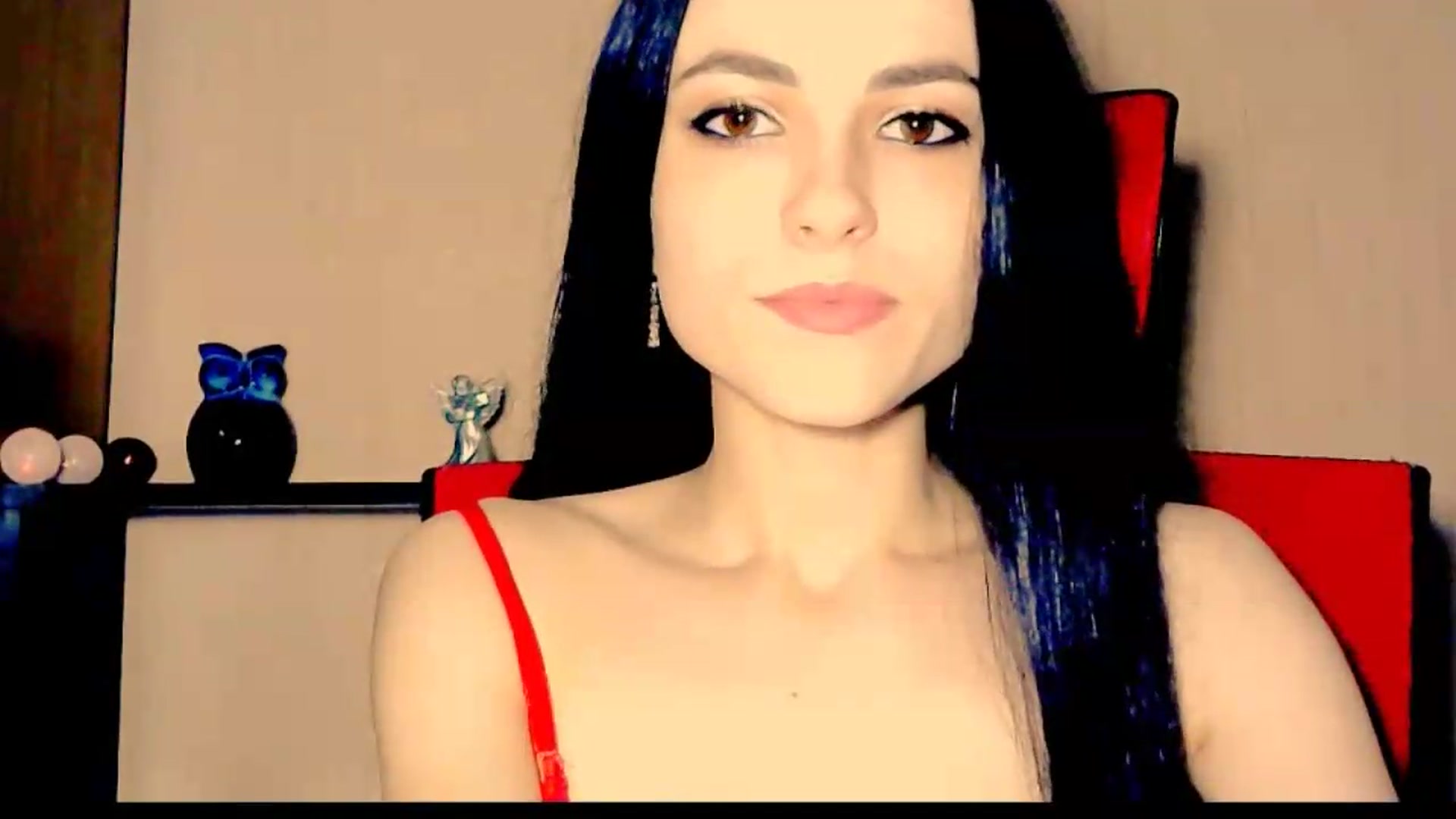 Gallery image thumbnail from Frioninny's myfreecams stream on, 07/23/2026, 18:39 image 11 of 20