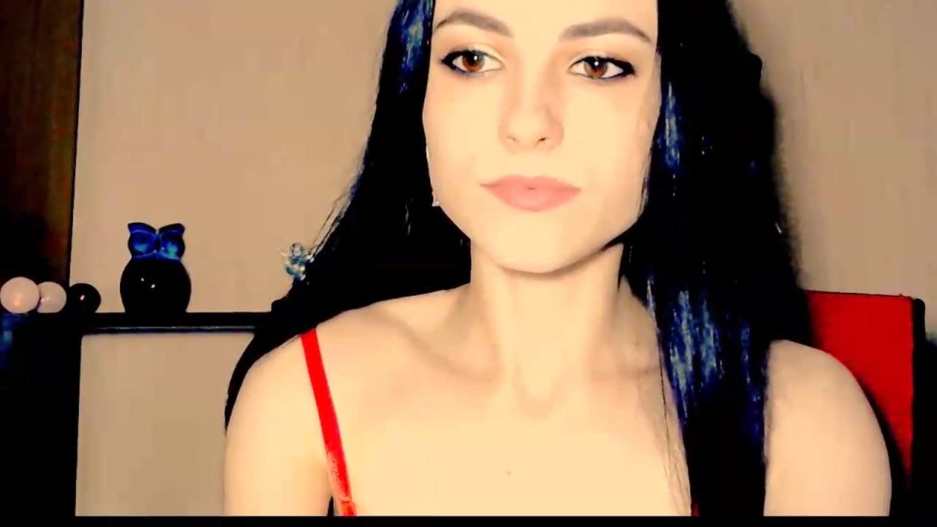 Gallery image thumbnail from Frioninny's myfreecams stream on, 07/23/2026, 18:39 image 4 of 20