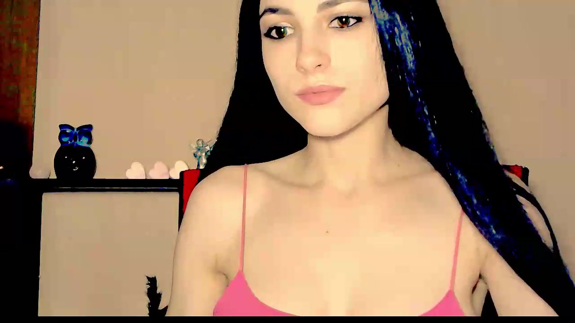 Gallery image thumbnail from Frioninny's myfreecams stream on, 07/29/2026, 20:46 image 10 of 20
