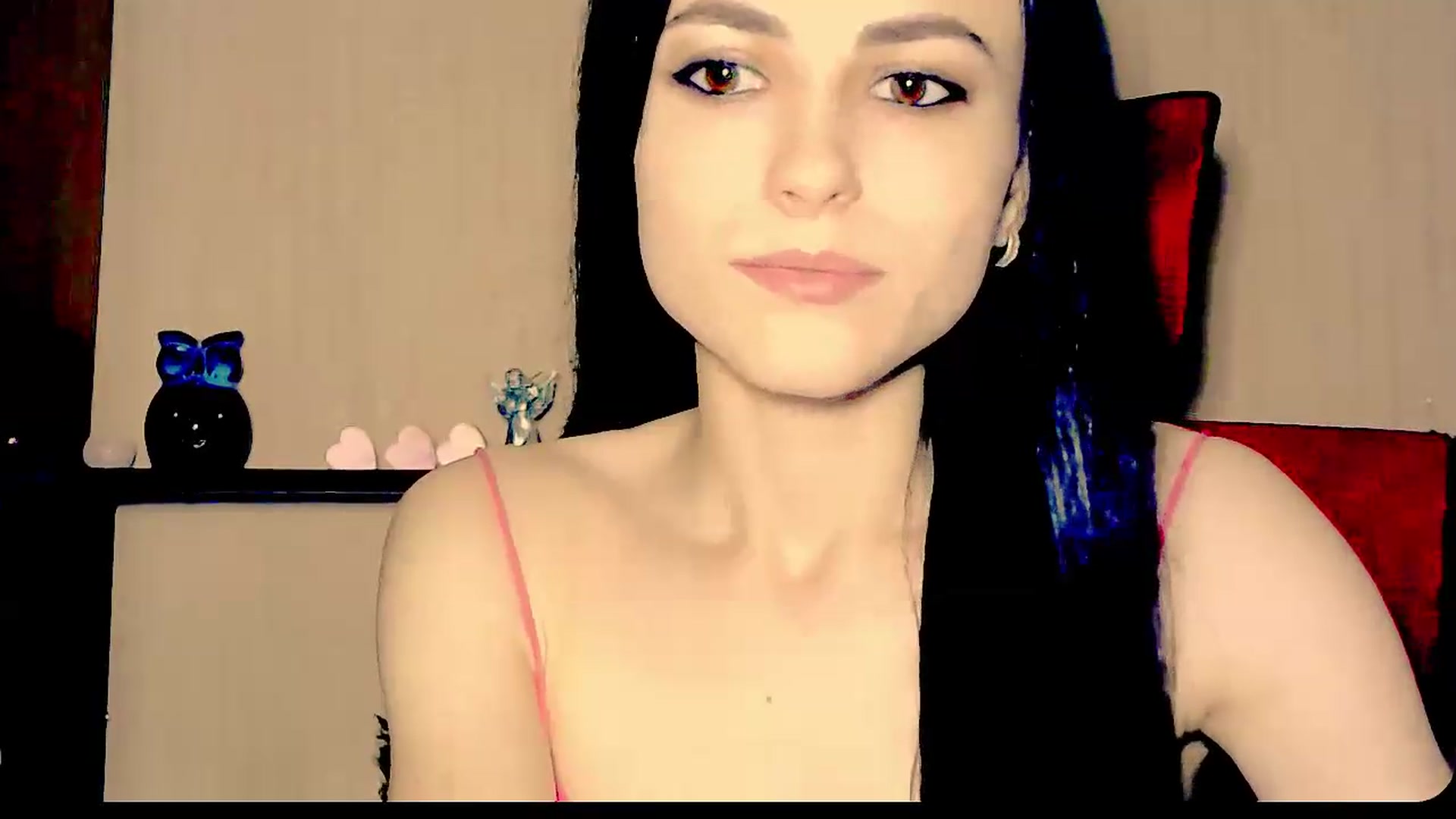 Gallery image thumbnail from Frioninny's myfreecams stream on, 07/29/2026, 21:08 image 20 of 20