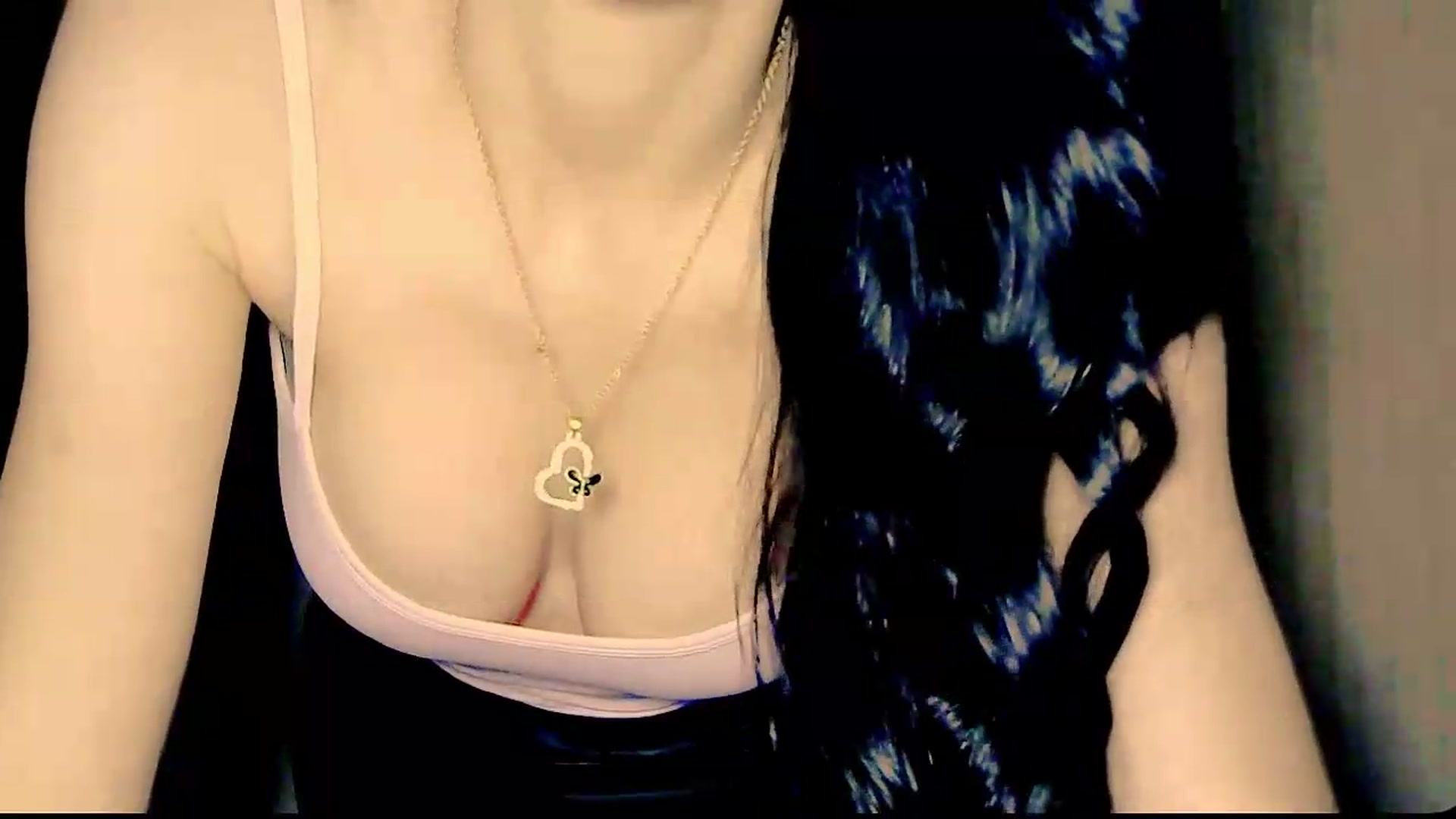 Gallery image thumbnail from Frioninny's myfreecams stream on, 07/31/2026, 21:41 image 19 of 20