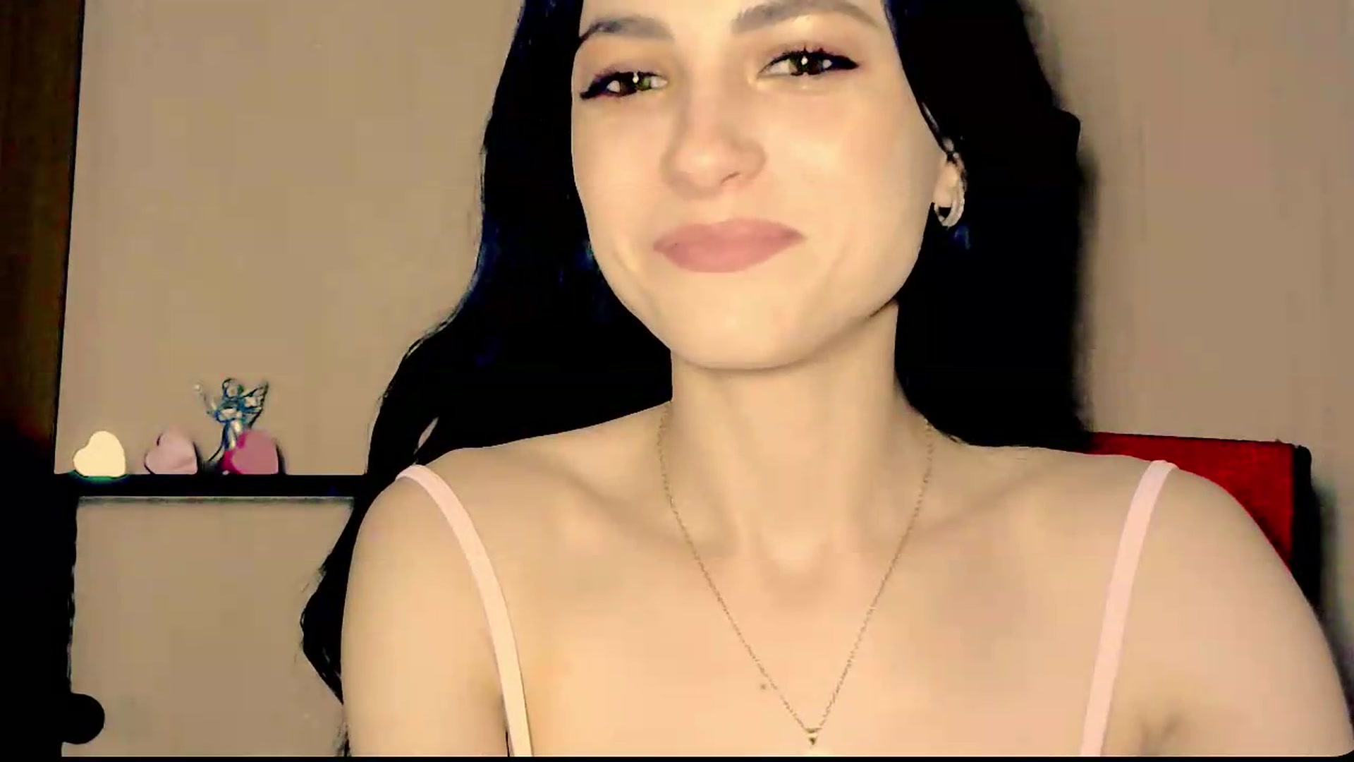 Gallery image thumbnail from Frioninny's myfreecams stream on, 07/31/2026, 21:41 image 8 of 20