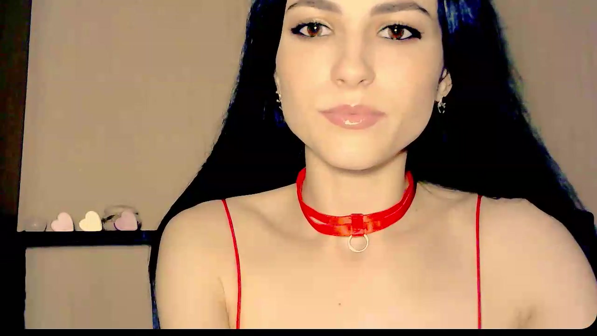 Gallery image thumbnail from Frioninny's myfreecams stream on, 08/01/2026, 18:02 image 5 of 20