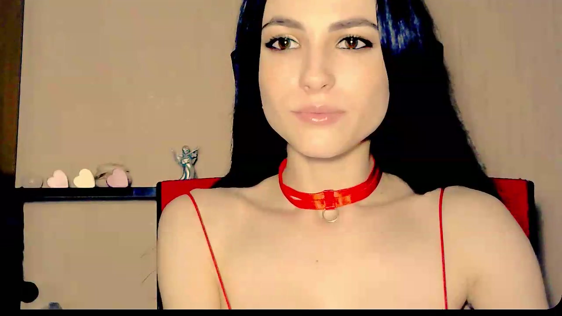 Gallery image thumbnail from Frioninny's myfreecams stream on, 08/01/2026, 20:59 image 4 of 20