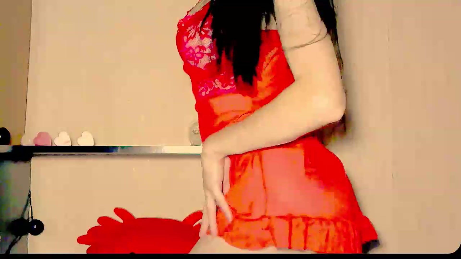 Gallery image thumbnail from Frioninny's myfreecams stream on, 08/07/2026, 20:05 image 2 of 20