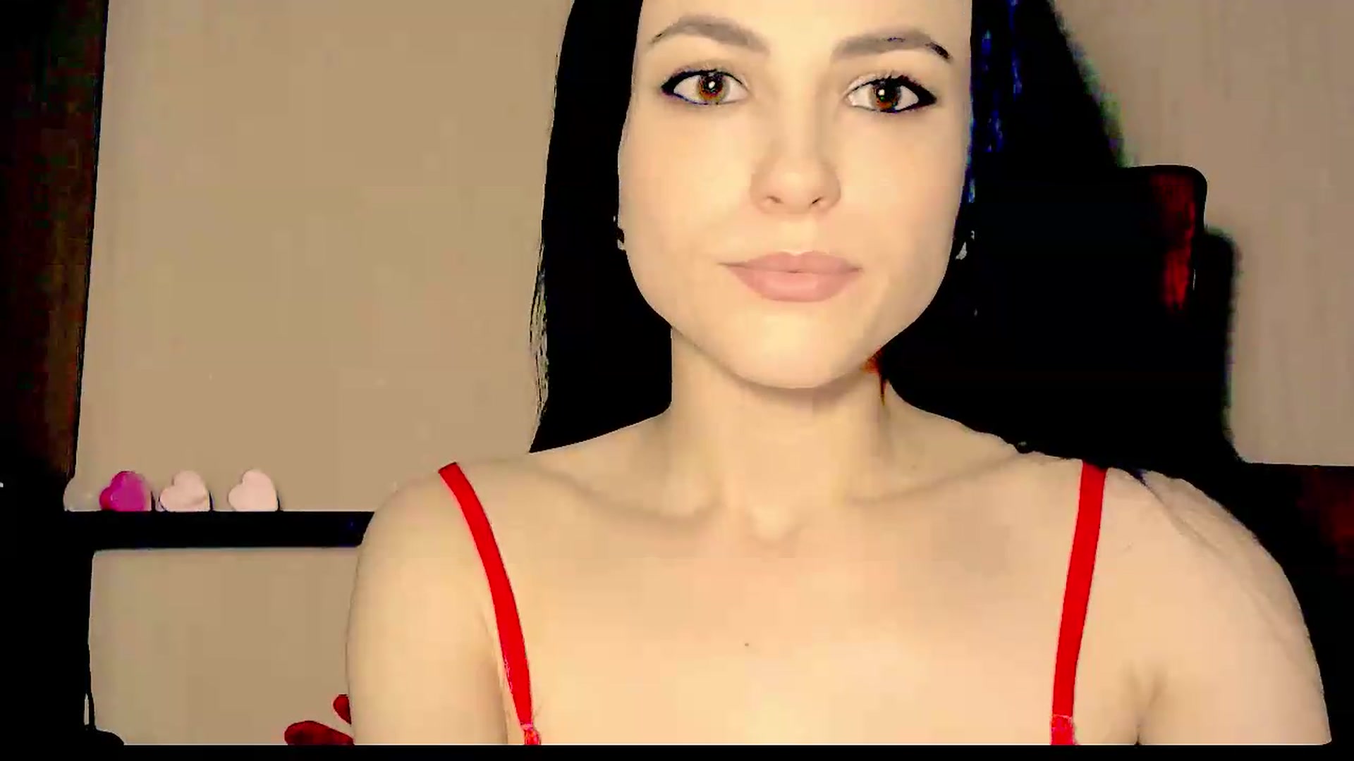 Gallery image thumbnail from Frioninny's myfreecams stream on, 08/07/2026, 20:05 image 13 of 20