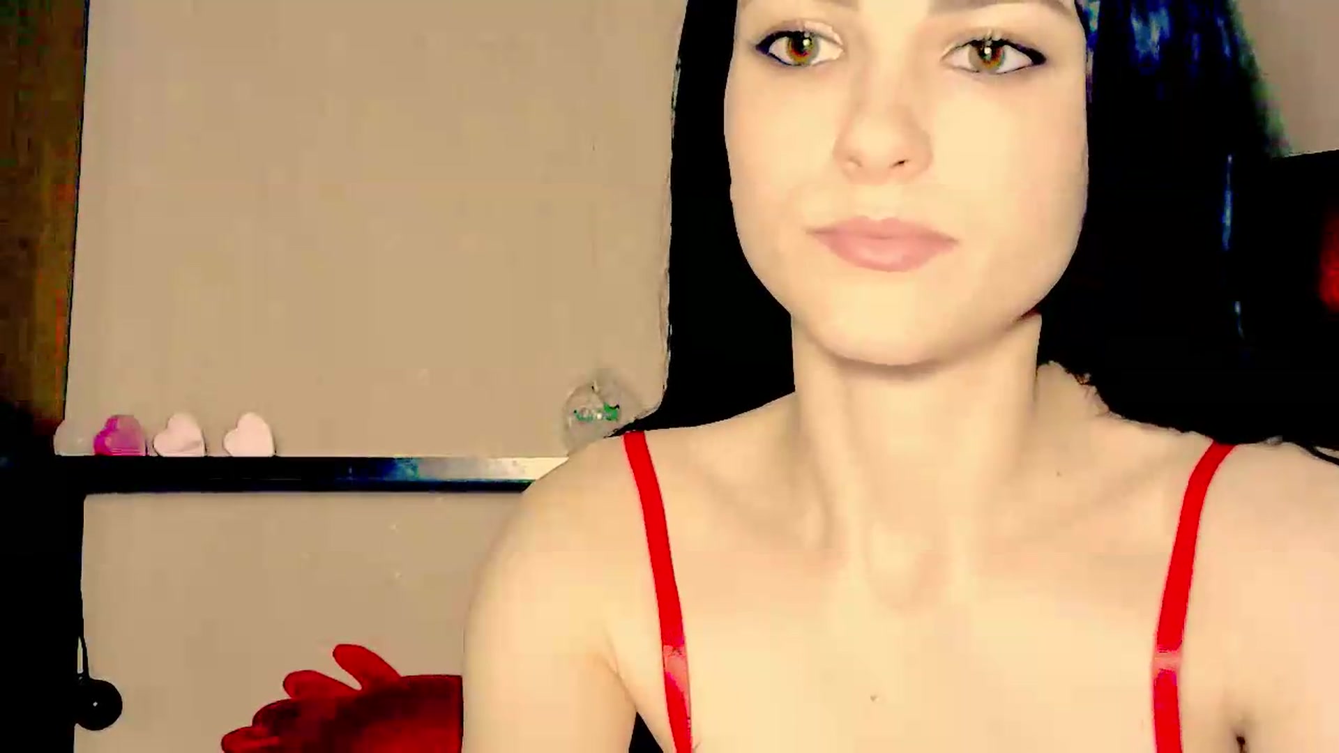 Gallery image thumbnail from Frioninny's myfreecams stream on, 08/08/2026, 02:05 image 11 of 20