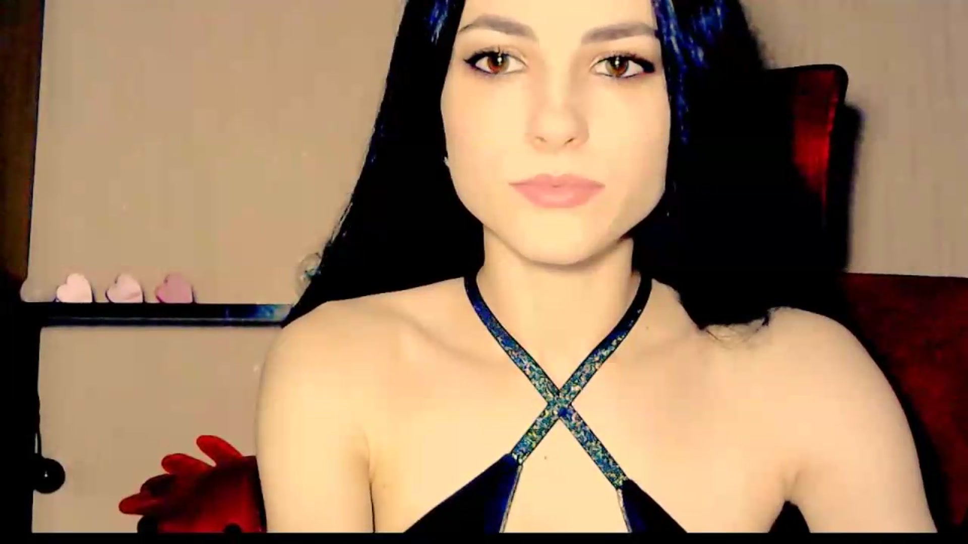 Gallery image thumbnail from Frioninny's myfreecams stream on, 08/08/2026, 18:19 image 7 of 20