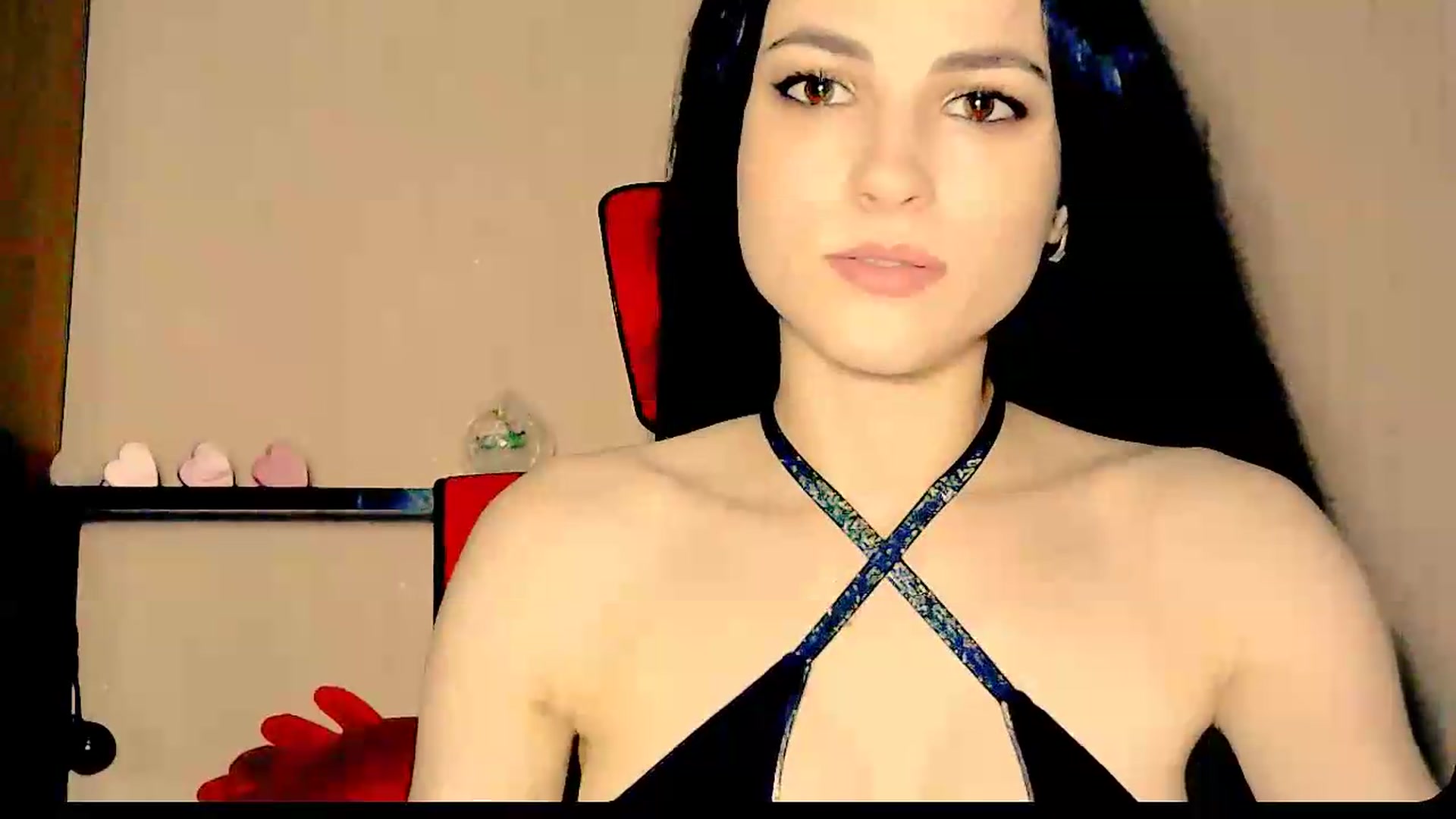 Gallery image thumbnail from Frioninny's myfreecams stream on, 08/08/2026, 18:57 image 20 of 20