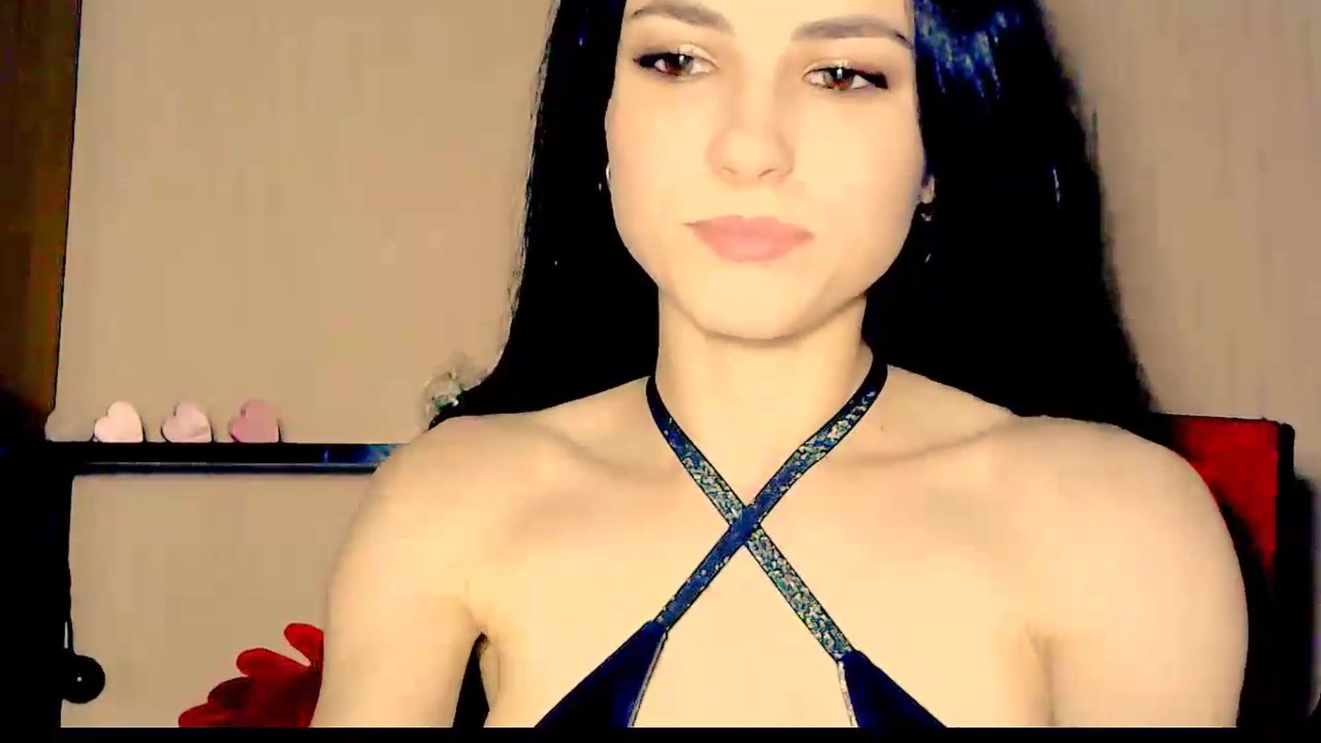 Gallery image thumbnail from Frioninny's myfreecams stream on, 08/08/2026, 18:57 image 18 of 20