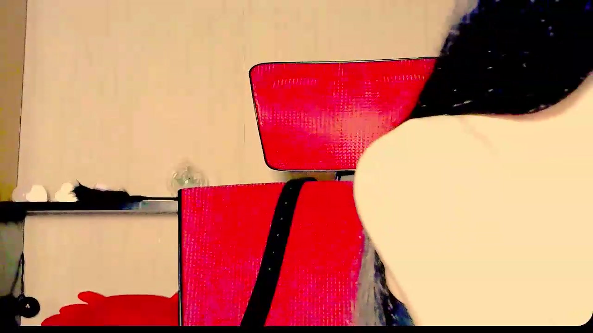 Gallery image thumbnail from Frioninny's myfreecams stream on, 08/13/2026, 19:46 image 6 of 20